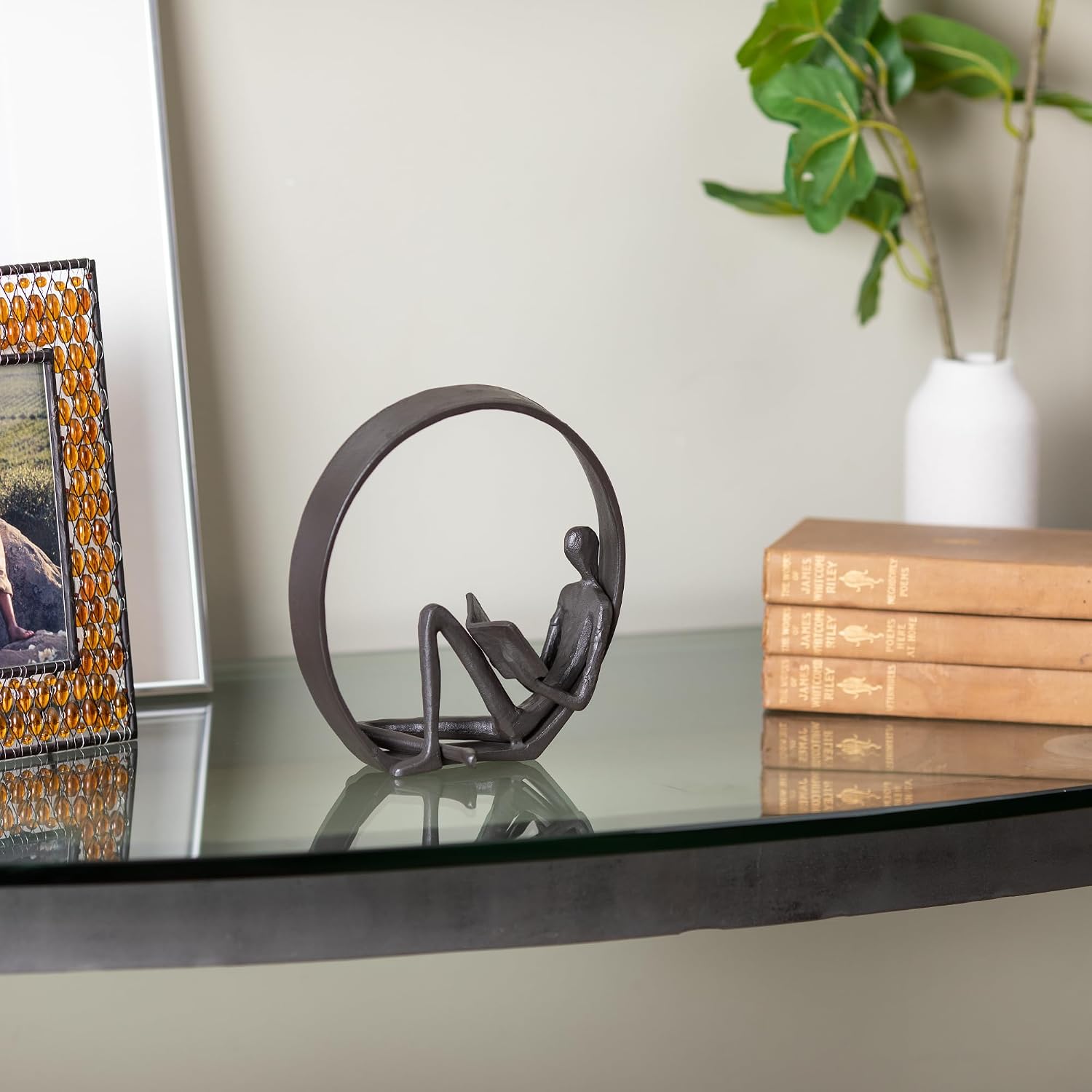 Danya B. Contemporary Encircled Male & Female Reader Cast Iron Sculpture Bookend Statues (Single Male)