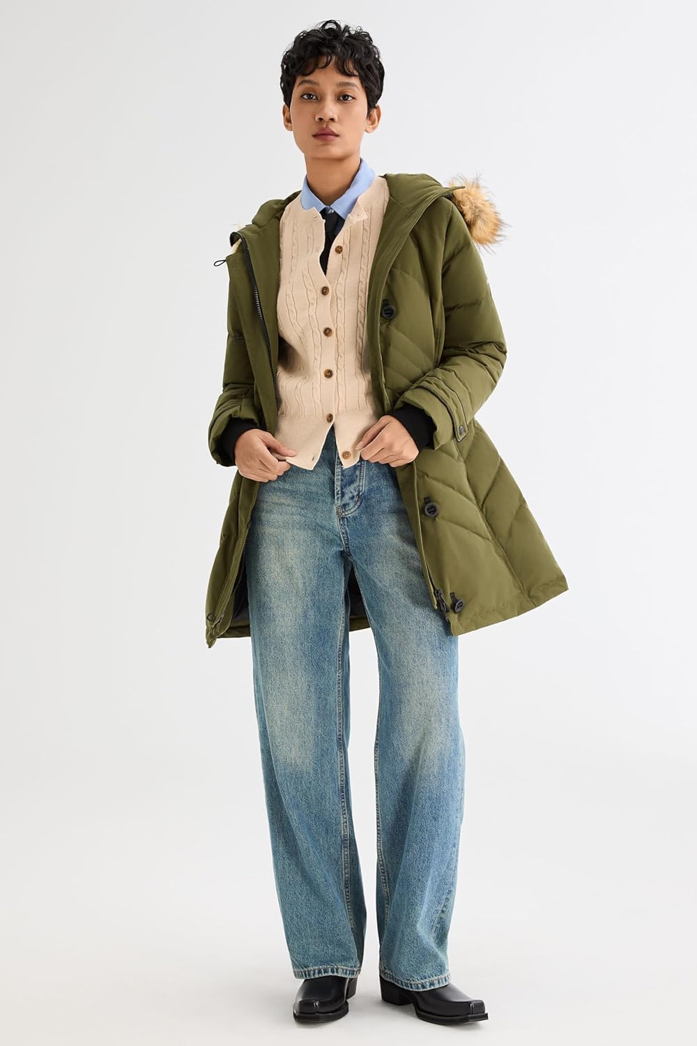 Orolay Women's Hooded Slim Puffer Jacket Quilted Mid Length Winter Down Coat - Image 3