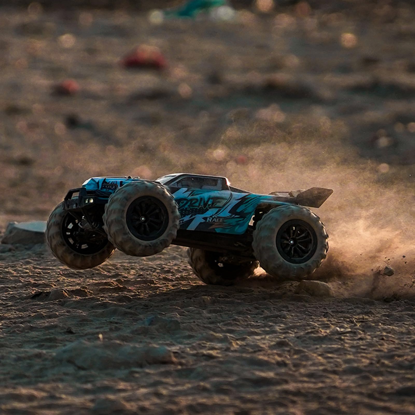 Auto Telecomandata RC Auto 2.4 Ghz 70 KM/H Ad Alta Velocità 1/16 Off Road RC Camion Motore Brushless HA CONDOTTO LA Luce 4WD Veicolo Da Corsa Arrampicata Auto Regali per Bambini Adulti 3 Batter
