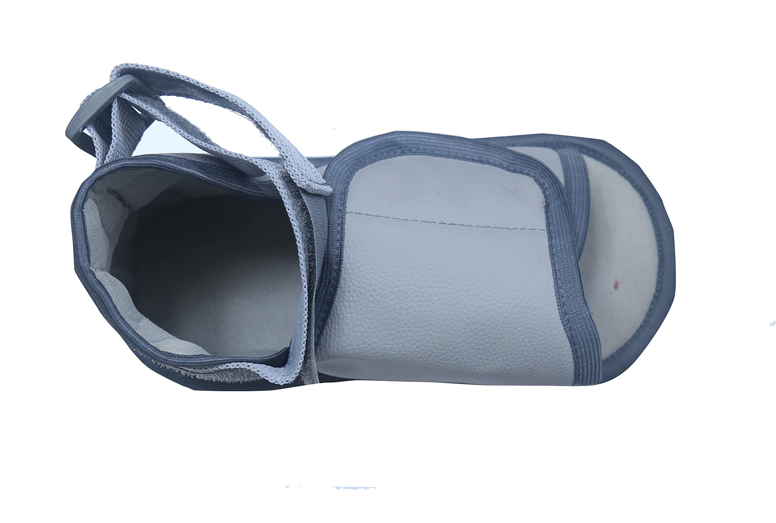 CARESOURCE CAST SHOES (XL)