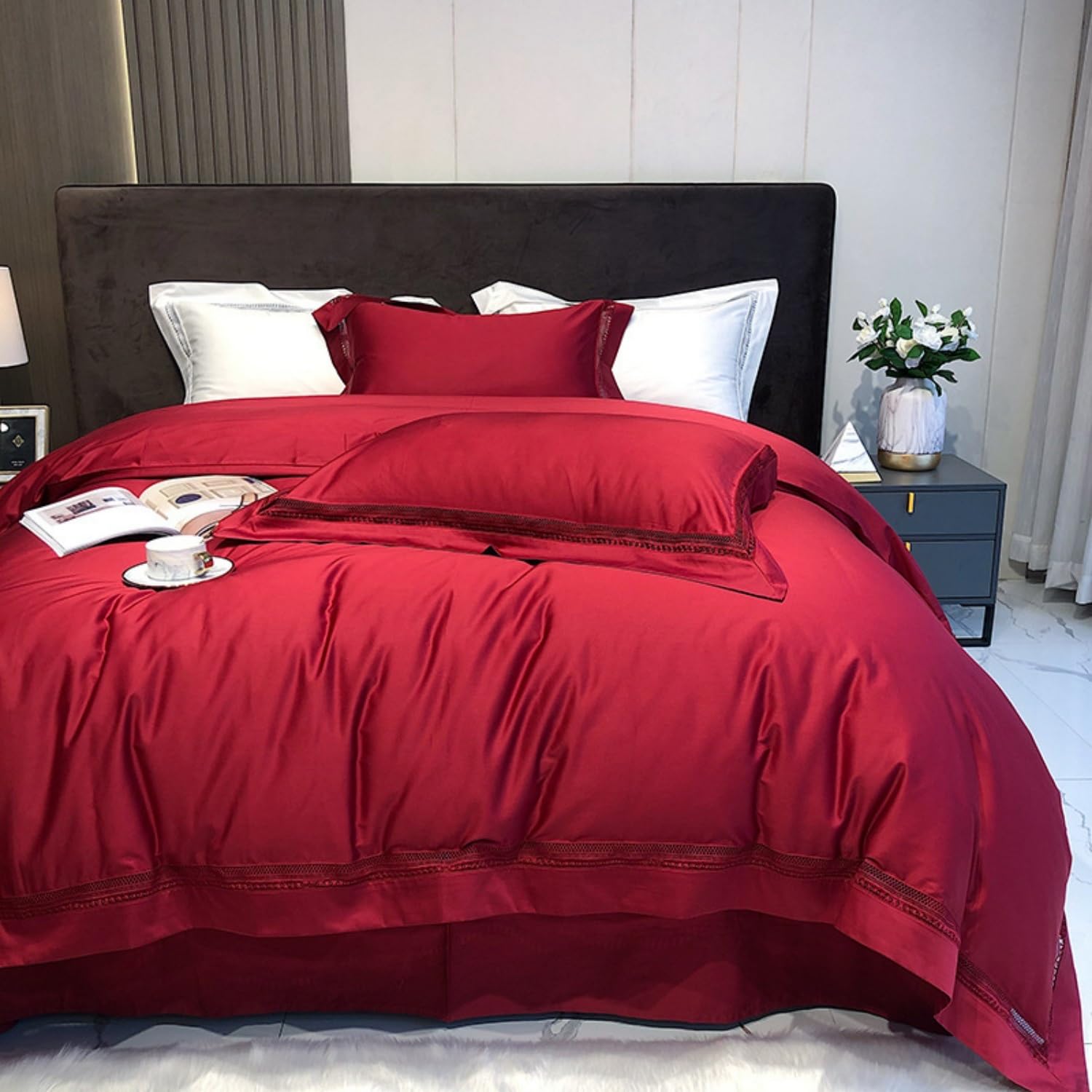 Parure de lit Quatre pièces en Coton Haut de Gamme, Collection de literie en Dentelle Blanche, Parure de lit Princesse, Motif Creux, uni, pour Toutes Les Saisons(Red)