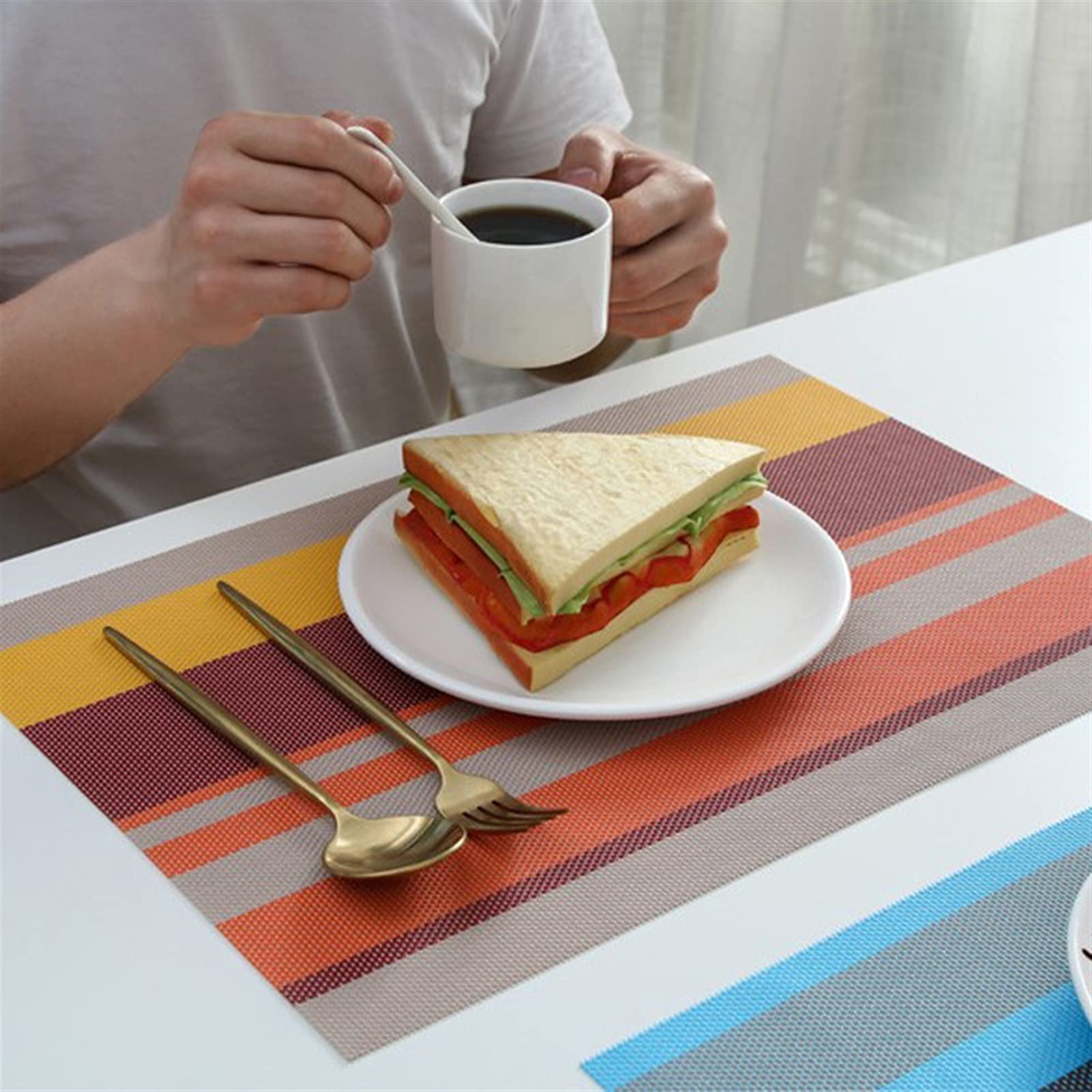 Table de tissage Accessoires de table Isolation thermique Table de table Table de table Tapis de la table à la maison (Color : Placemat Blue, Size : Rectangular)