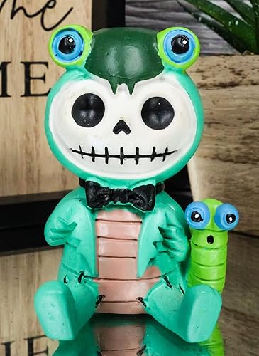 Miniatura 3 de Ebros Gift Furrybones - Escultura coleccionable de Manny The Praying Mantis, esqueleto disfrazado con figura de oruga, huesos peludos, calaveras,