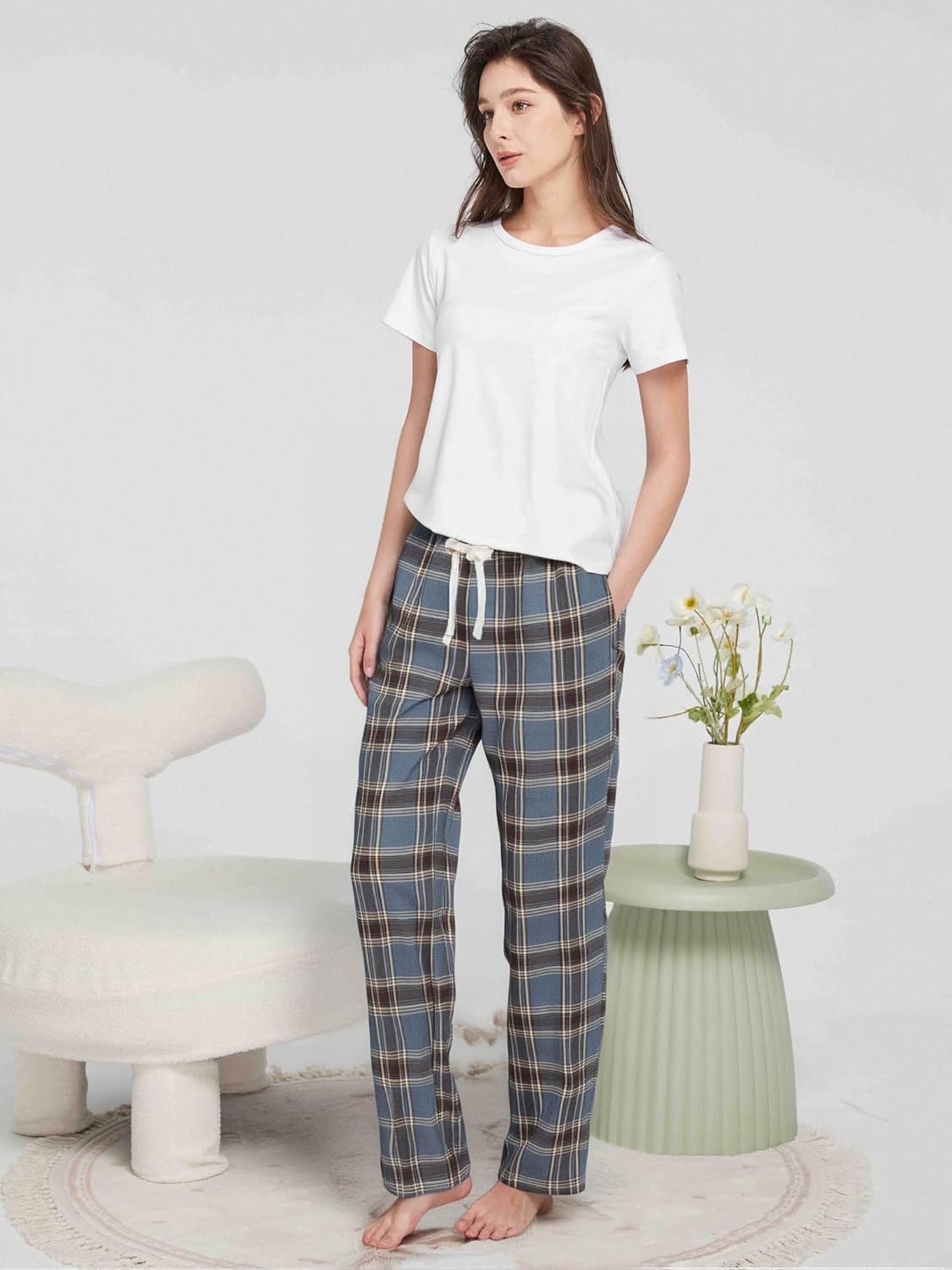 Women's Cotton Flannel Pajama Pants, Soft Lounge Bottoms with Pockets - Image 4