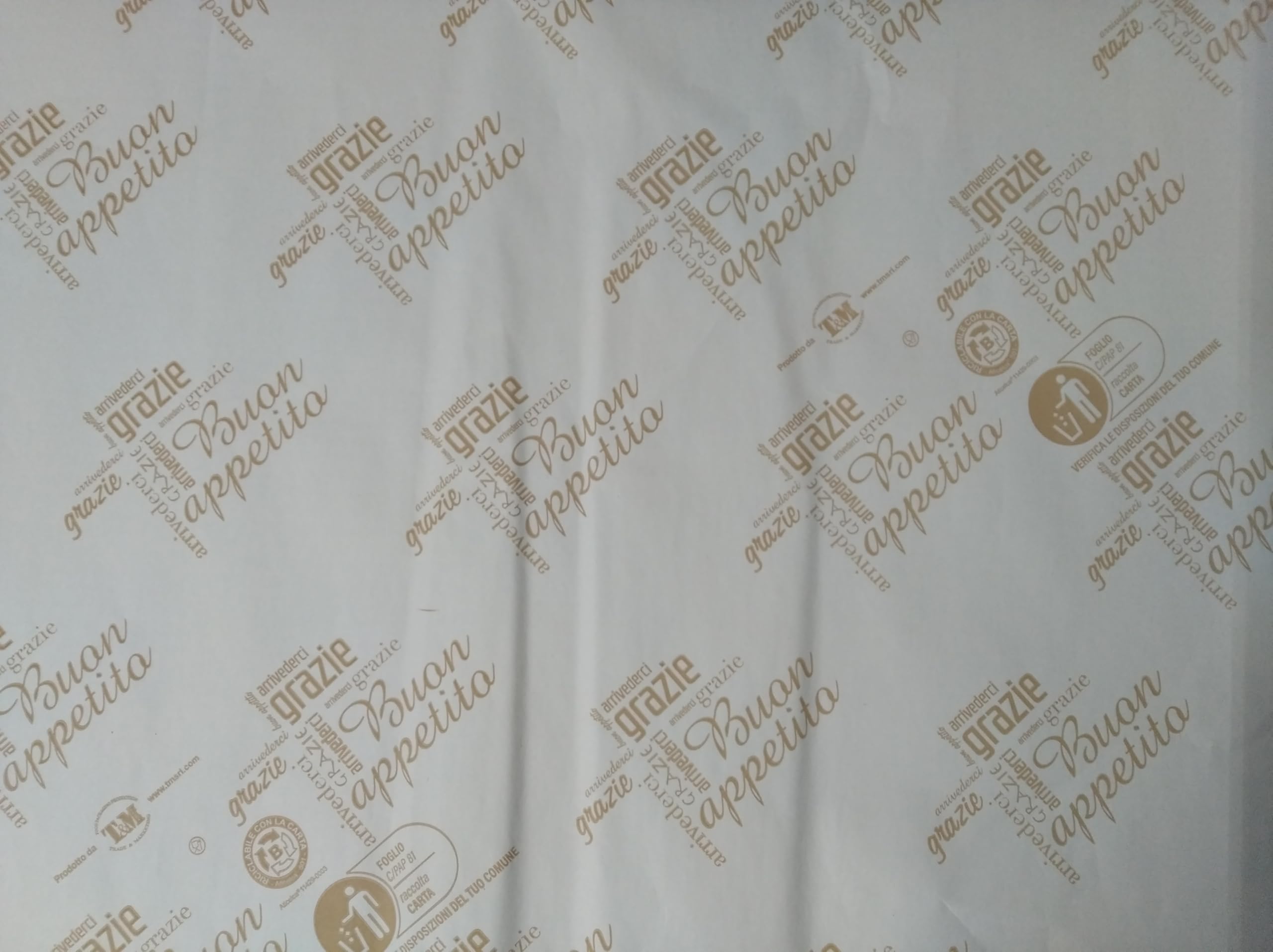 Generico Carta politenata per alimenti Kg. 1 Dimensione 50x38 cm in Poliester per Macellerie, Salumerie e Gastronomie
