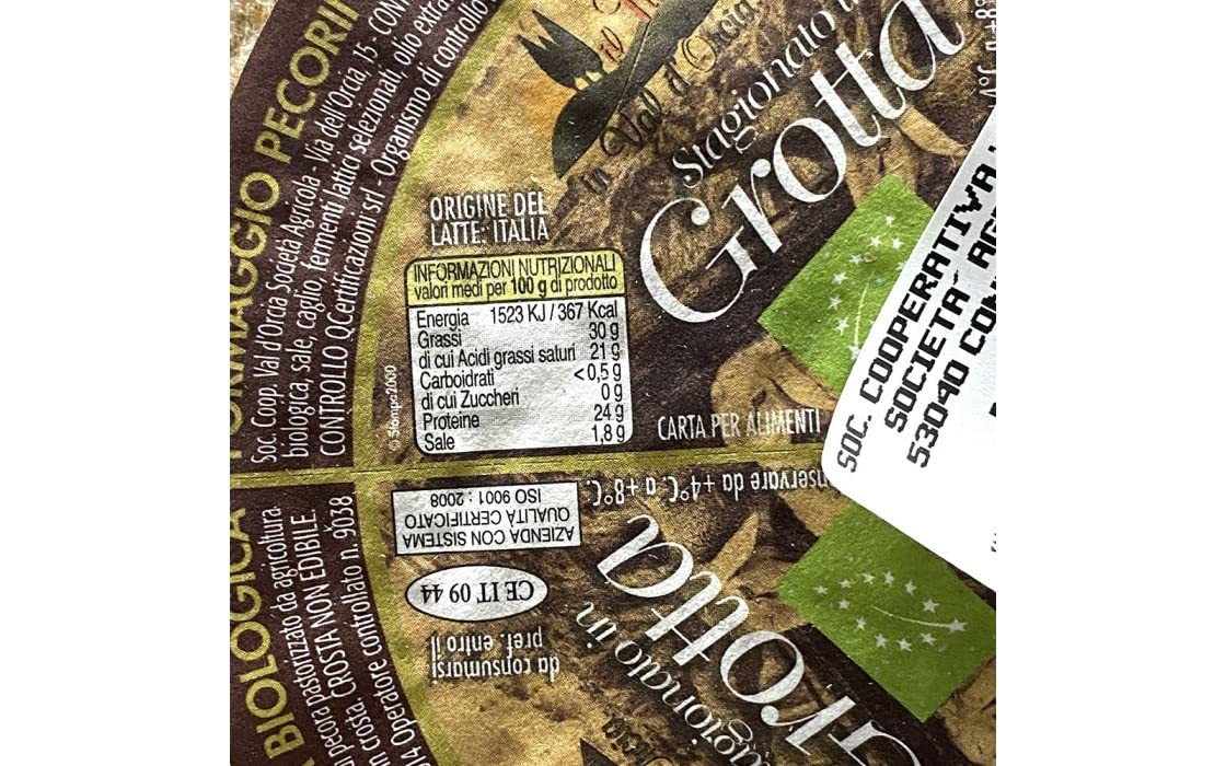 PECORINO BIO GROTTA Fromage Biologique de Brebis - Assaisonné in "grotta" Demi roue 0,9 Kg