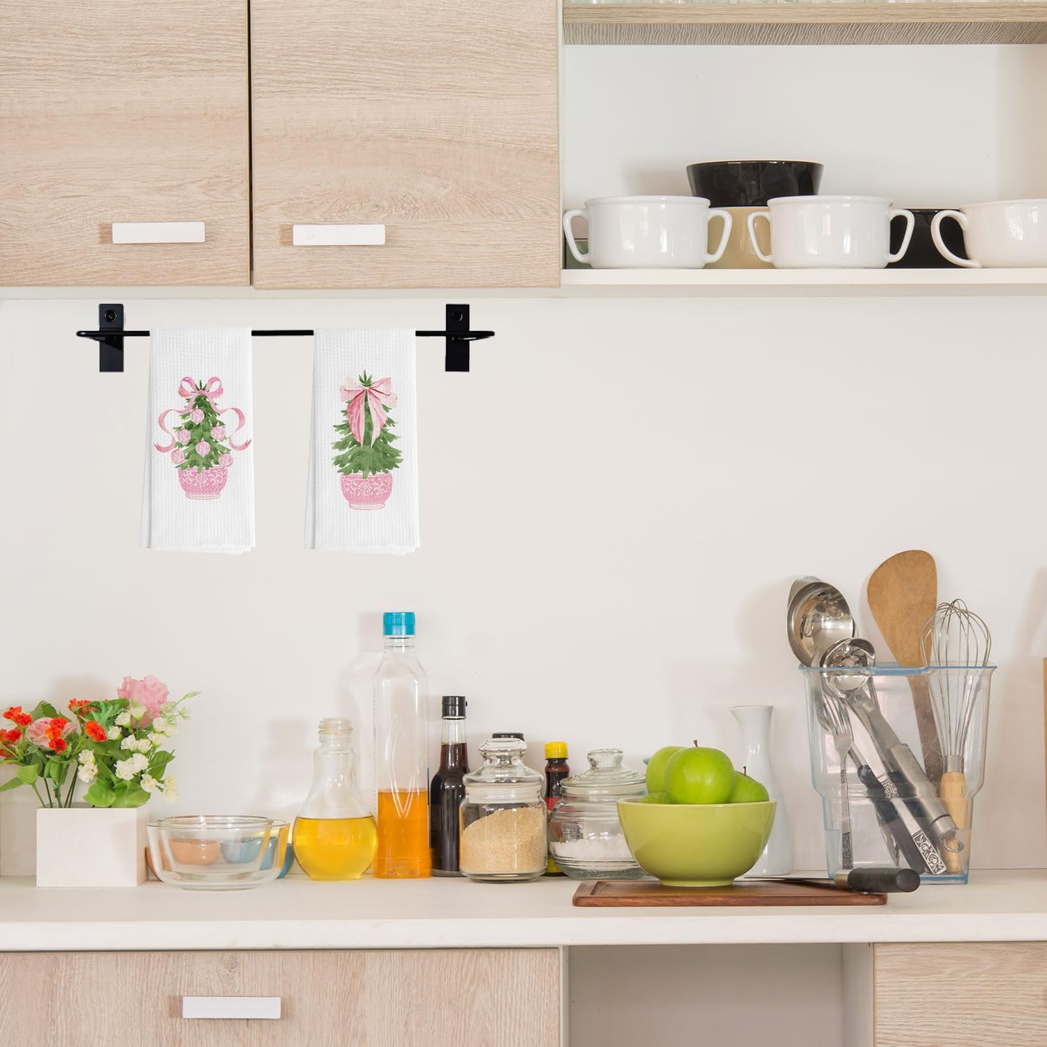 Coquette Pink Bow Christmas Tree Kitchen Towels, Chinoiserie Xmas Bauble Tree Decorative Hand Towels for Bathroom, Preppy Christmas Dish Tea Towels for Kitchen Decor, 16x24 Inch Set of 2 - Image 2