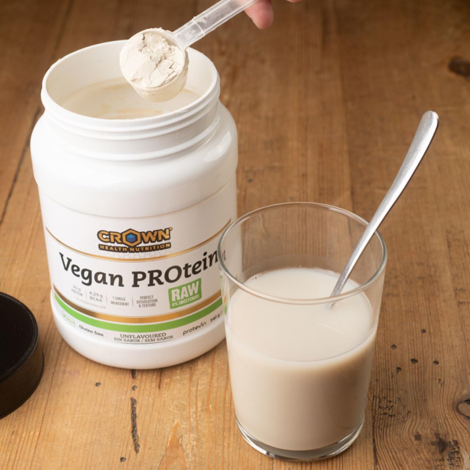 Crown Sport Nutrition Vegan PROtein Raw - Innovadora proteína vegana de alto rendimiento hecha a base de proteína de levadura (Saccharomyces Cerevisiae) (Bote de 540g (20 tomas), Sin sabor)