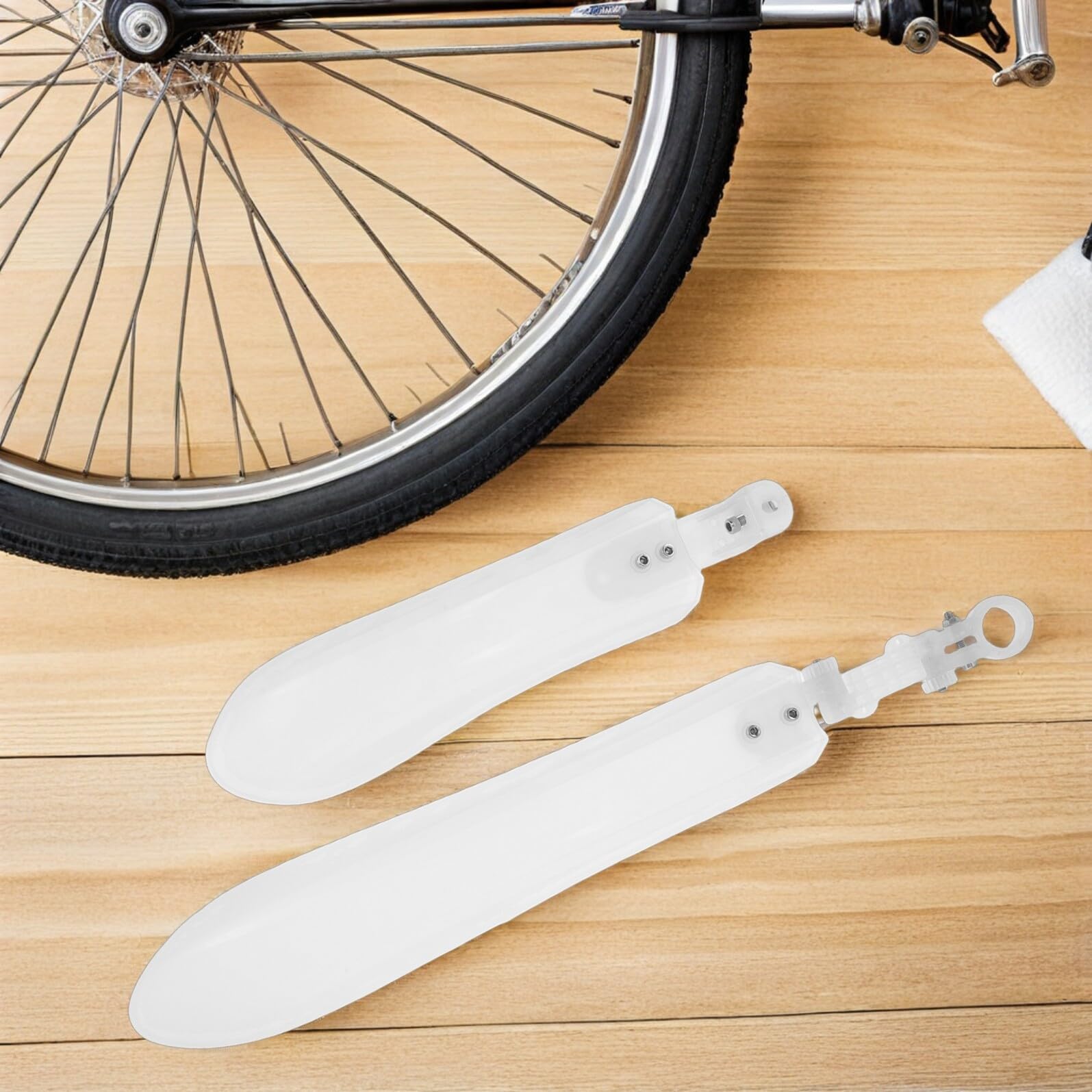 Guardabarros para Bicicleta de Plástico Luminoso, Delantero y Trasero, Resistente y Ligero, Compatible con Bicicletas de Montaña y Carretera, Protección contra Barro y Agua