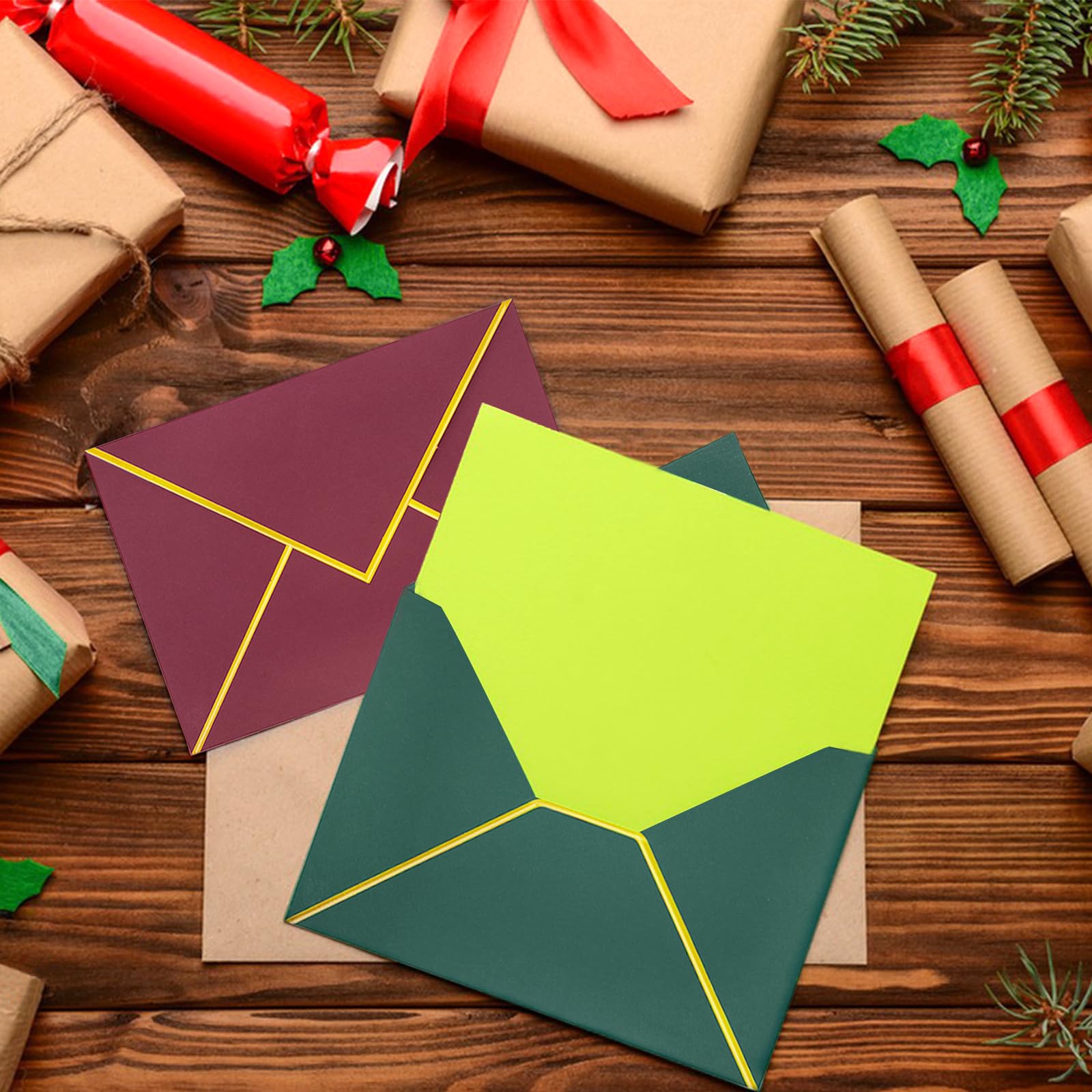 Quacc 30 sobres de Navidad A7 de 5 x 7 con borde dorado, solapa en V, sobres de invitación para tarjetas de regalo de boda, fiesta de cumpleaños, graduaciones (borgoña y verde oscuro)