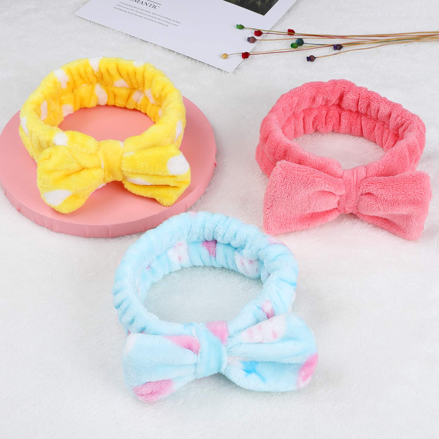 Confezione Da 4 Fasce Per Capelli Con Fiocco In Pile Corallo – Morbide Per Doccia, Make-up, Yoga E Sport (Nero, Bianco, Grigio, Cachi)