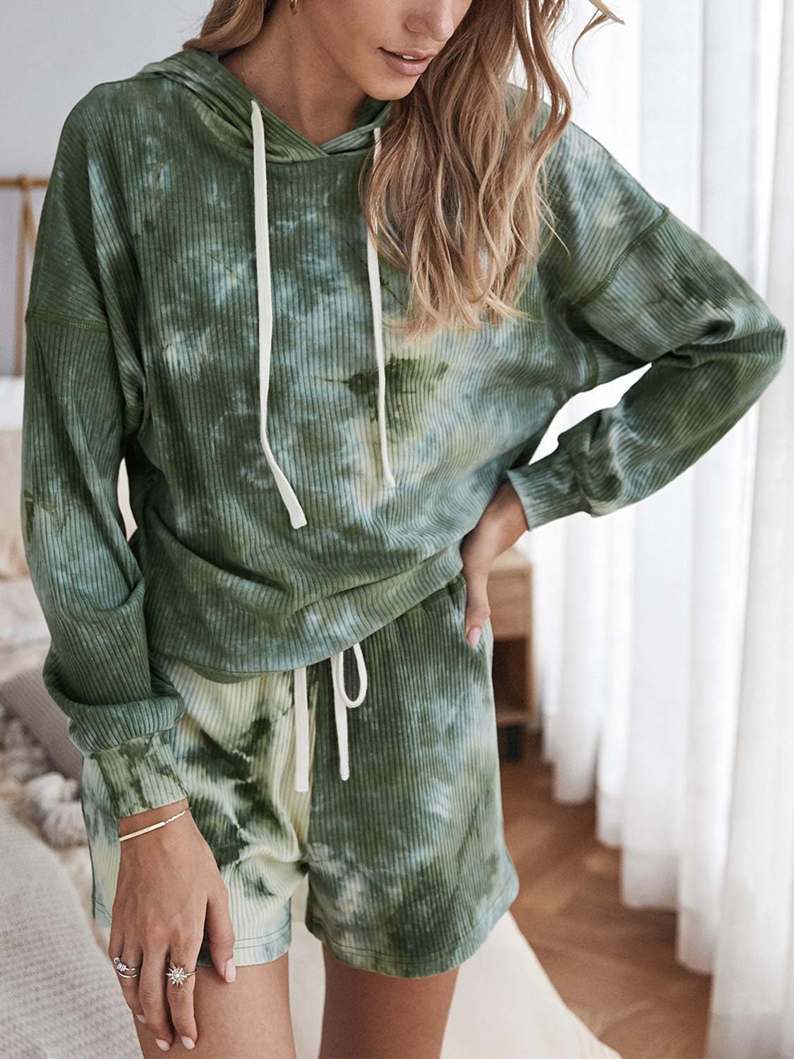 Glamaker Women's Two Piece Short Sets Long Sleeve Tie Dye Printed Pajamas Set Casual Sleepwear