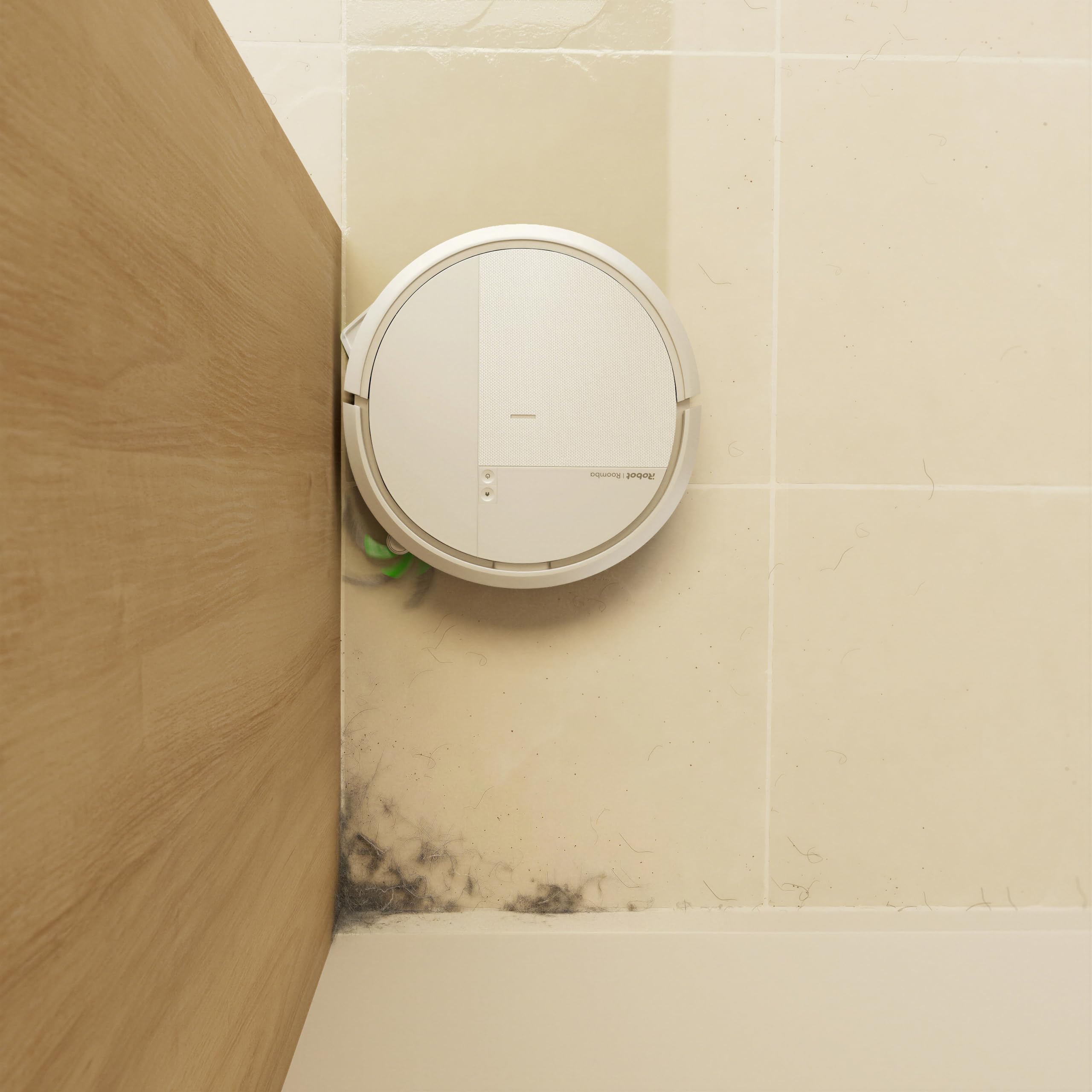 iRobot Roomba 115 Combo - Robot Aspirateur Laveur 2en1 - Puissance d'Aspiration de 15KPa - Brosse latérale étendue - Lingette de Lavage déportée - Navigation LiDAR - Blanc