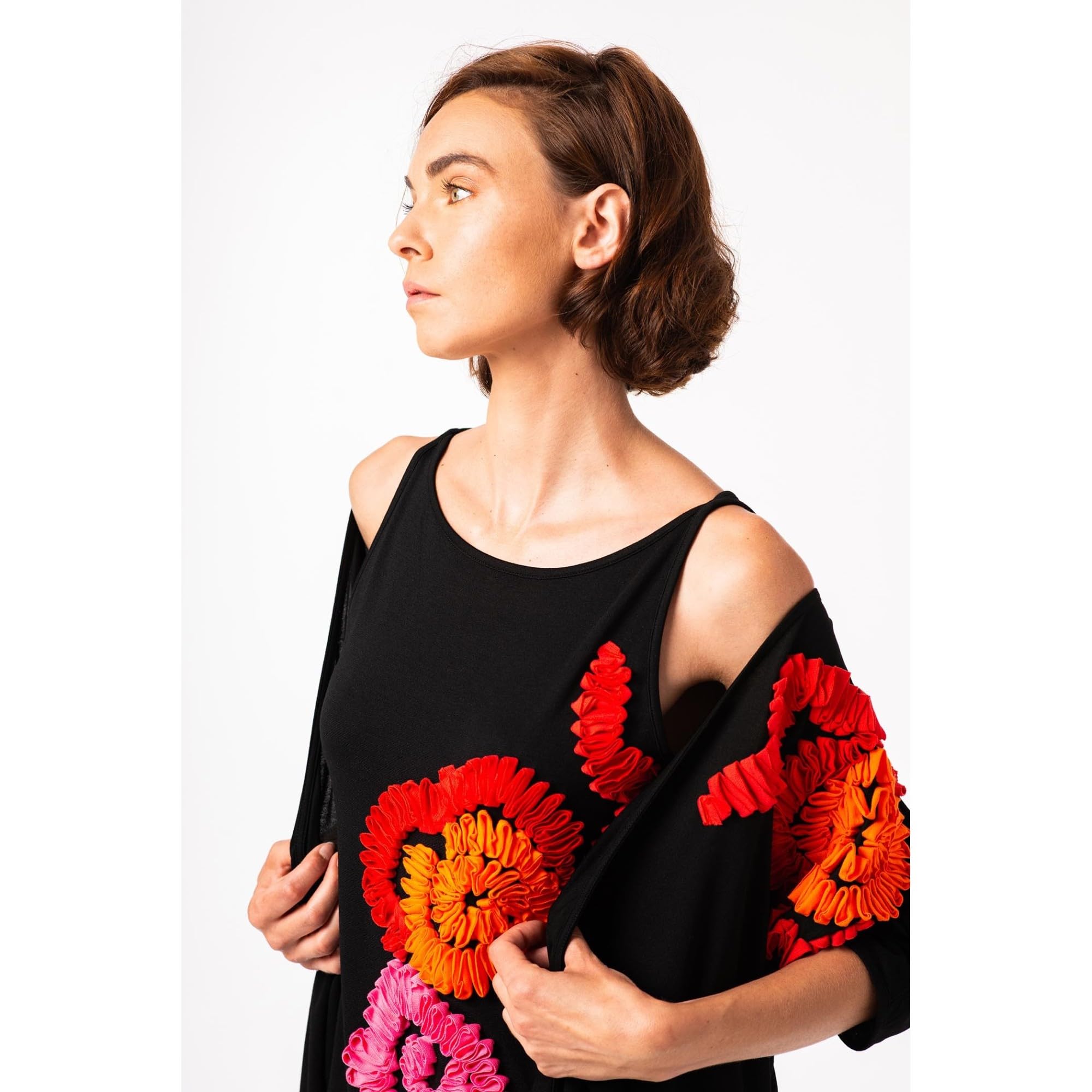 Mamatayoe Top Emblema para Mujer Negro S-XXL | Suéter, Escote en Pico, Media Manga, Detalles de Punto y Bordado Floral