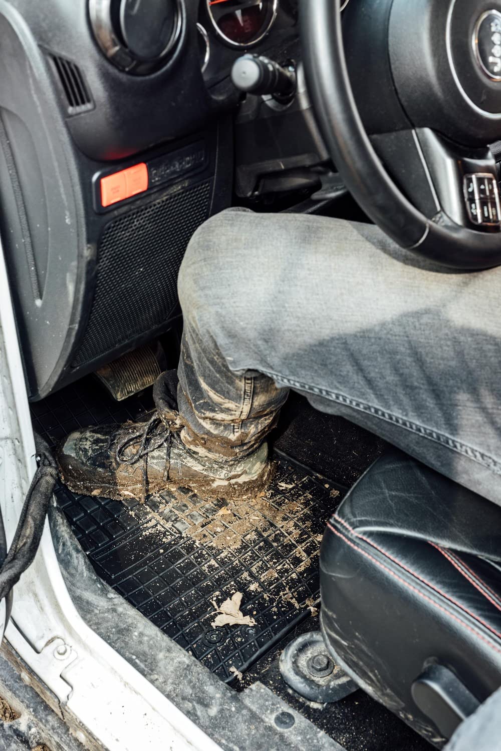 IMJ-Global Tappetini Auto Gomma elToro su Misura Compatibili con Fiat Doblo II 2010-2020 1° fila, Set Completo di Tappeti Auto per Migliorare Look e Sportività, Tappetino Premium in TPE Durevole