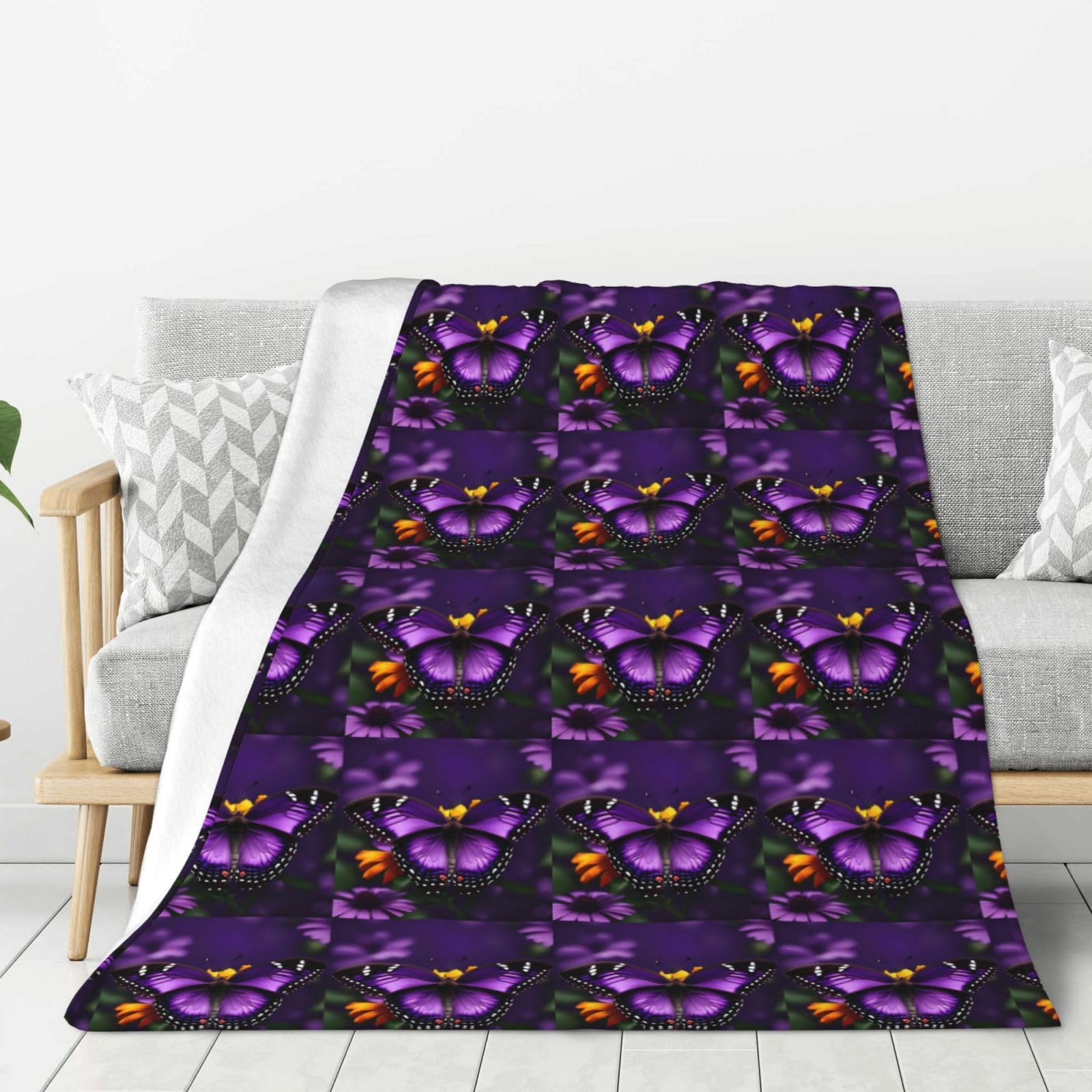 Couverture douce violette avec fleurs et papillons pour lit et canapé