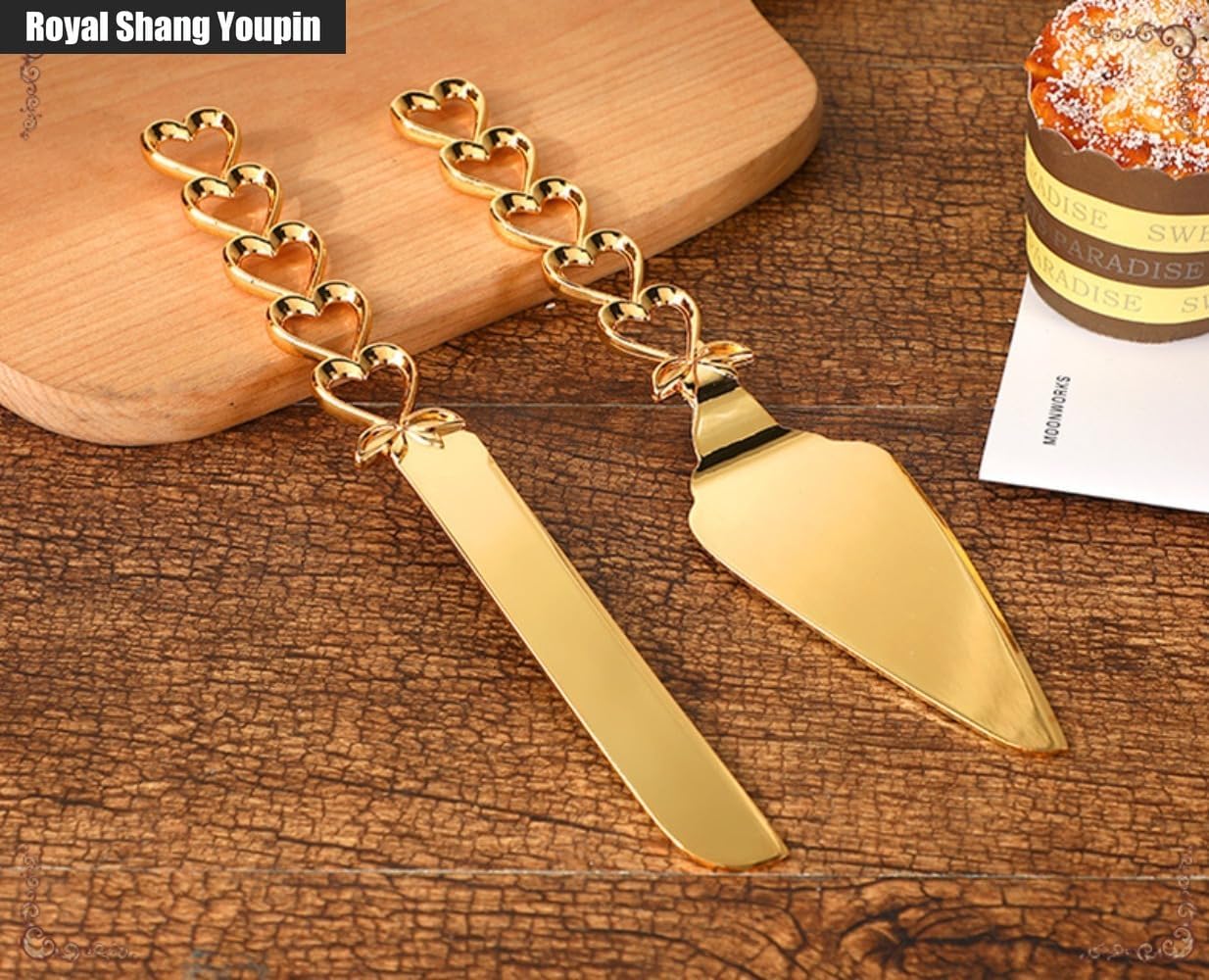 Creative Love Knife Handle Cake Knife Shovel Server 2-piece Set Bread Cutting Supplies Light Luxury Crafts Desktop Tableware Decoration (Gold)