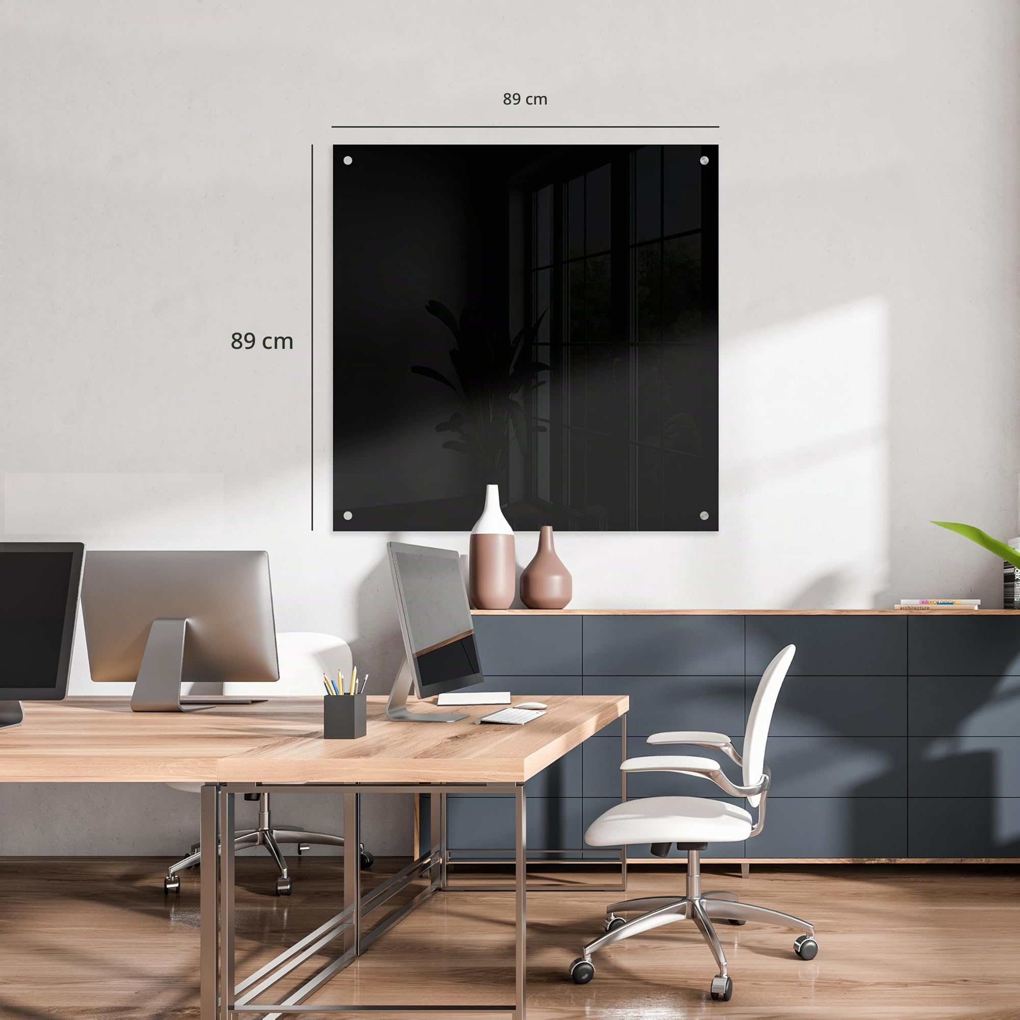 U Brands pizarra de cristal de borrado en seco, 89 x 89 cm, superficie negra con arandelas plateadas, sin marco, incluye un rotulador para cristal con borrador