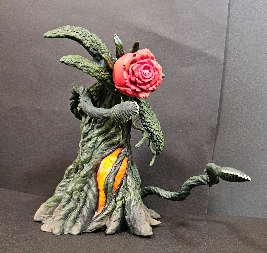 Amazon.co.jp: 円谷プロダクション 怪獣ソフビ ビオランテ花獣形態