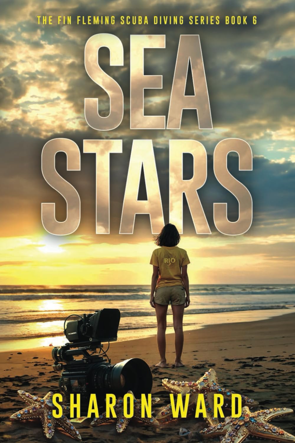 Sea Stars: A Fin Fleming Scuba Diving Mystery