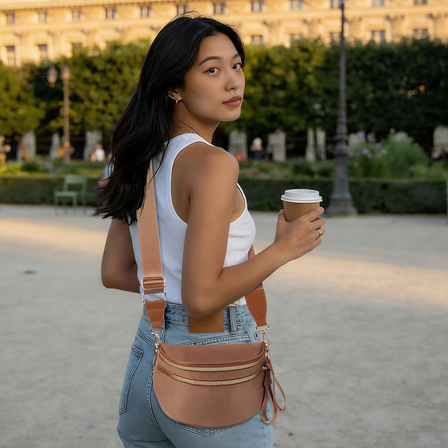 女性用クロスボディバッグ クロスボディパース バムバッグ Lサイズ ファニーウエストパック 調節可能なストラップ付き キャラメルブラ