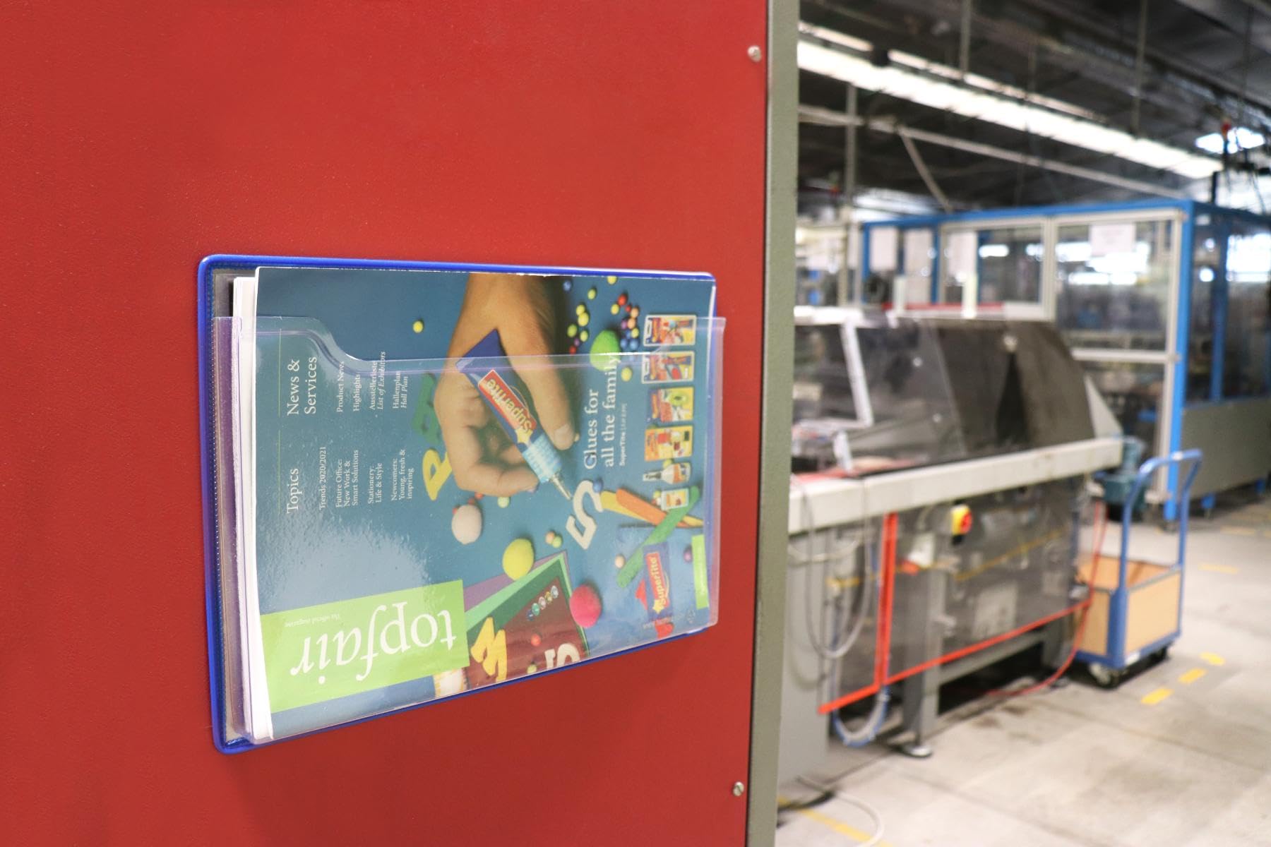 Djois, 354141 - Tarifold Magnetischer Broschürenhalter, A4, Querformat, Blau, 5 Stück, Magnetbefestigung, Große Dokumente, Sofortige Montage, Büro, Schule, Praktisch, Hergestellt in Frankreich