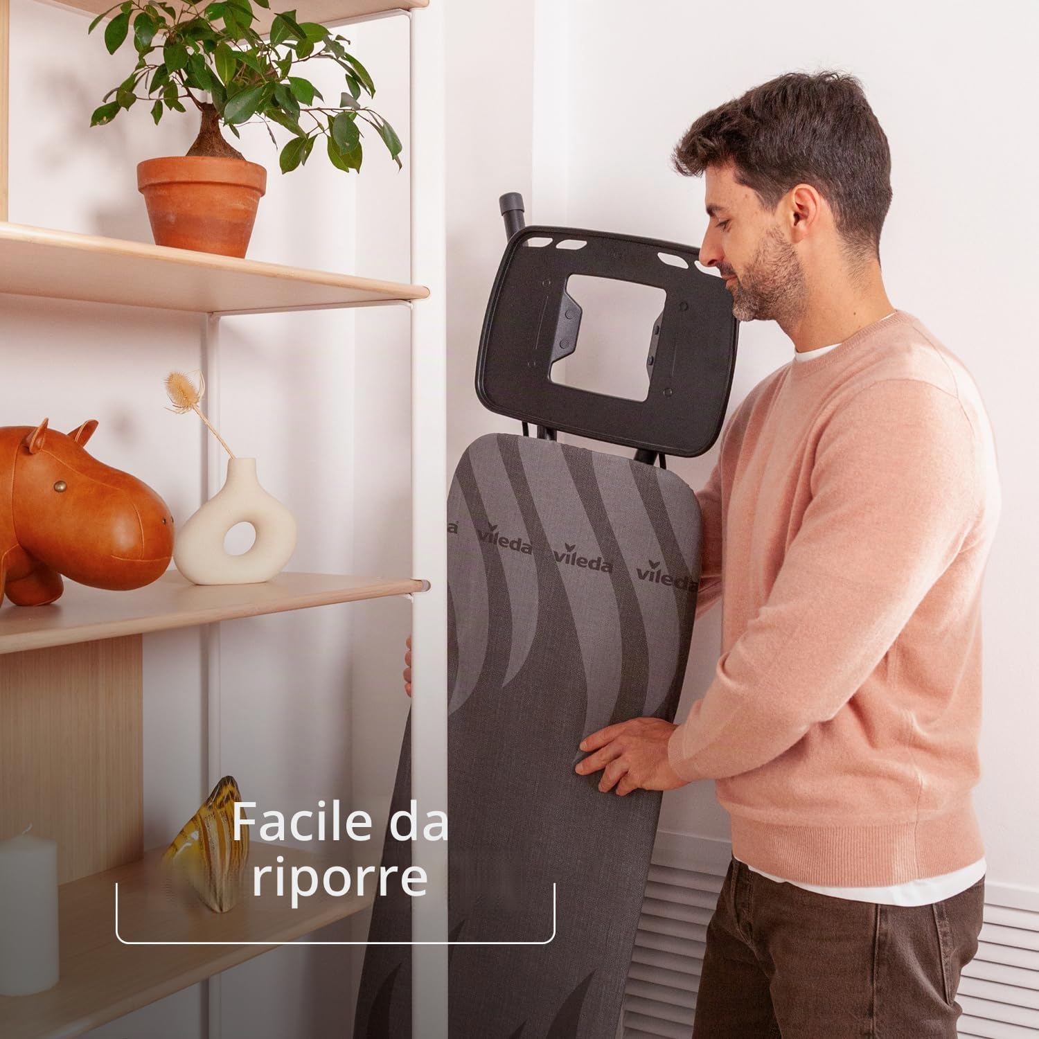 Vileda, Asse da Stiro Total Reflect Ultimate, Stiratura ExtraVeloce, ExtraRobusto, Superficie Ampia, Altezza Regolabile, Poggiaferro XXL, Facile da Chiudere, Sicuro da Trasportare, Salvaspazio