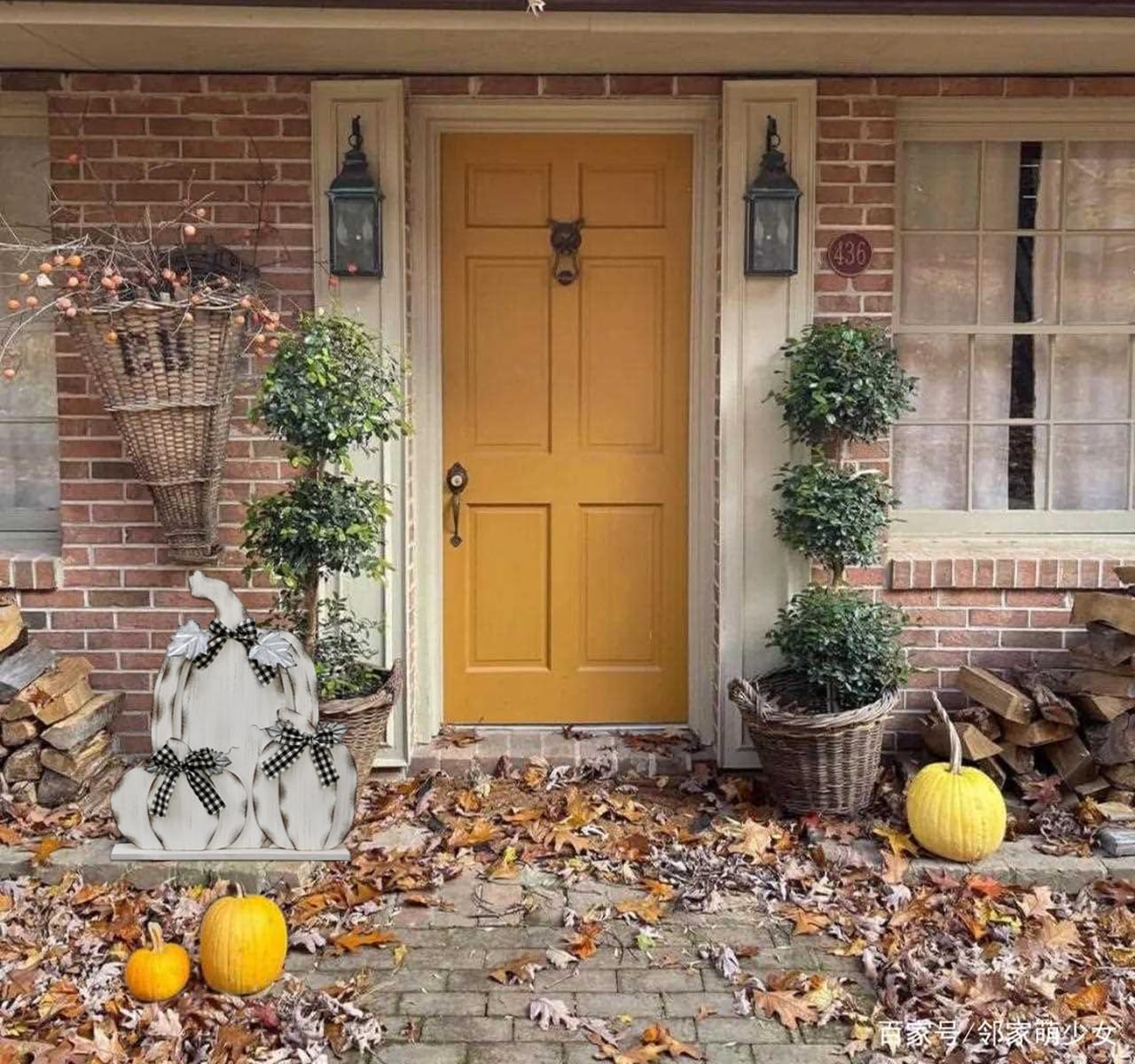 Fall Pumpkin Decoration for Home Indoor Outdoor Rustic Wood Pumpkin Sign with Buffalo Plaid Autumn Fall Decor, Standing Pumpkin Welcome Home Sign for Front Door Porch Garden Yard Patio Tabletop Decor
