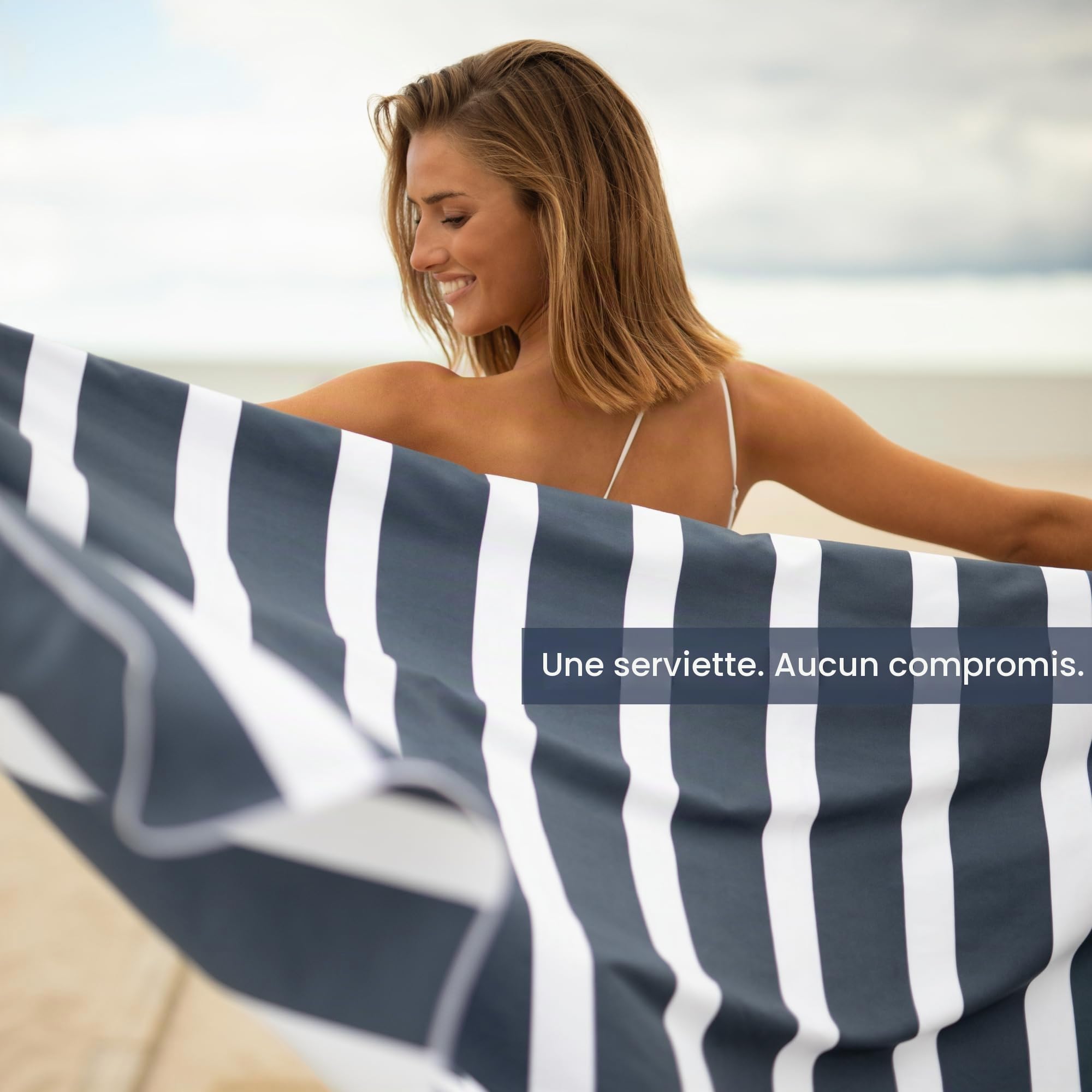 SummerSand Serviette de Plage Microfibre XL 200x100 cm - Drap de Plage Grande Taille antisable - Serviette de Piscine légère, compacte, séchage Rapide – Deep Blue
