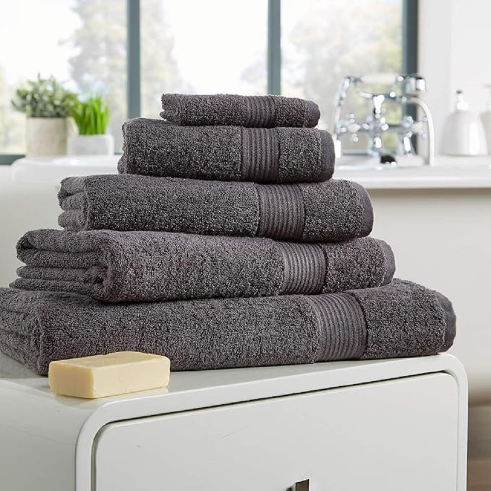 VL Egyptian Cotton Bath Towel – 70 x 130 cm Large Luxury Towel – Thick & Absorbent 500 GSM – Comes With 7 Rich Colours (Charcoal, One Bath Towel)