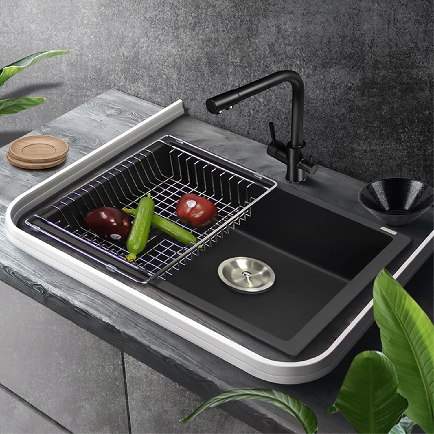 Get Cheap Price 96 Inch Collapsible Shower Water Dam Barrier Silicone Shower Threshold Water Stopper，Stay Dry Retainer for Wet and Dry Separation (Porcelain White)