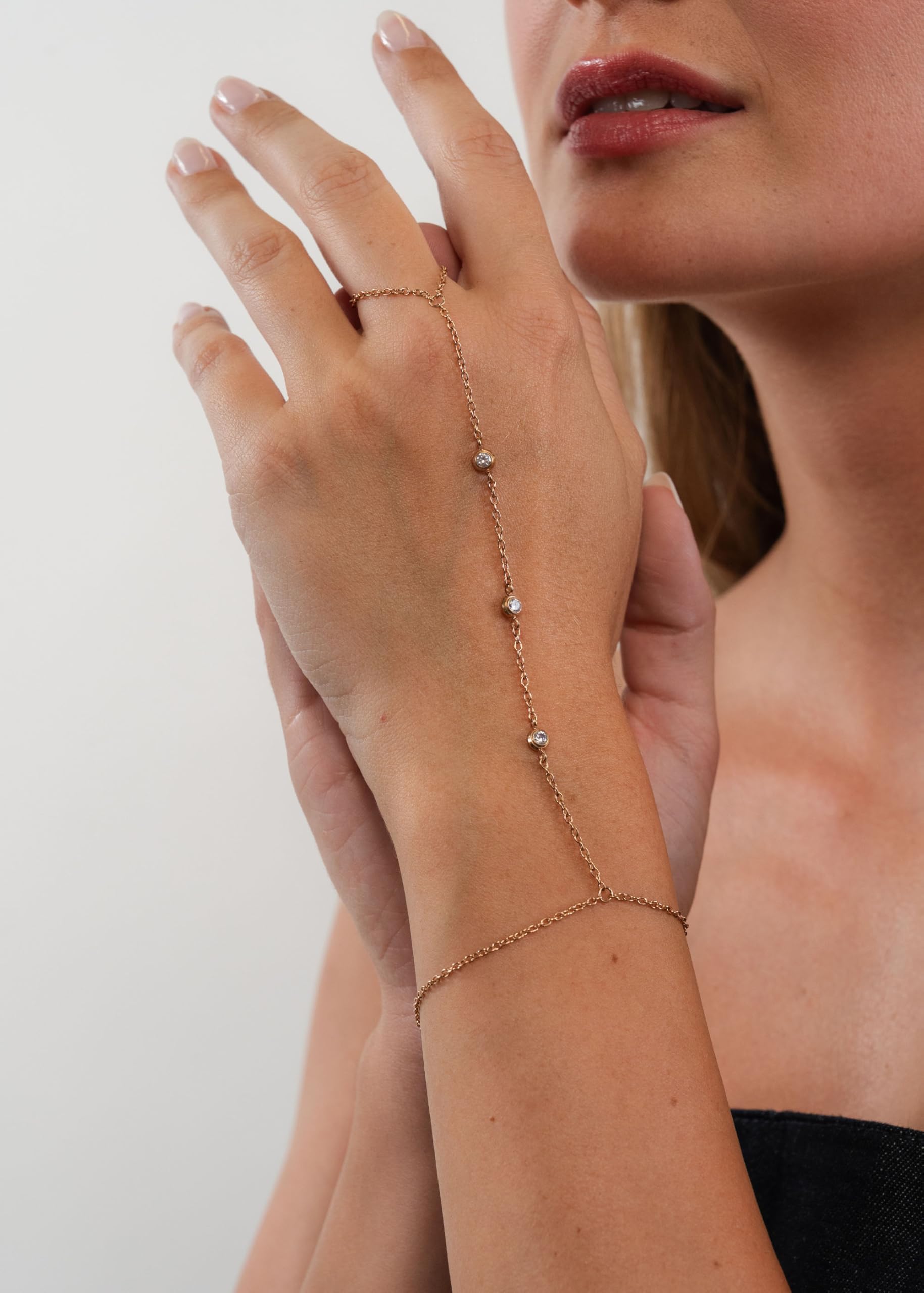 Purelei Infinity Handkette filigranes Design Zirkoniasteinchen wasserfest verstellbar Edelstahl 14K vergoldet 18K rosévergoldet silberfarben