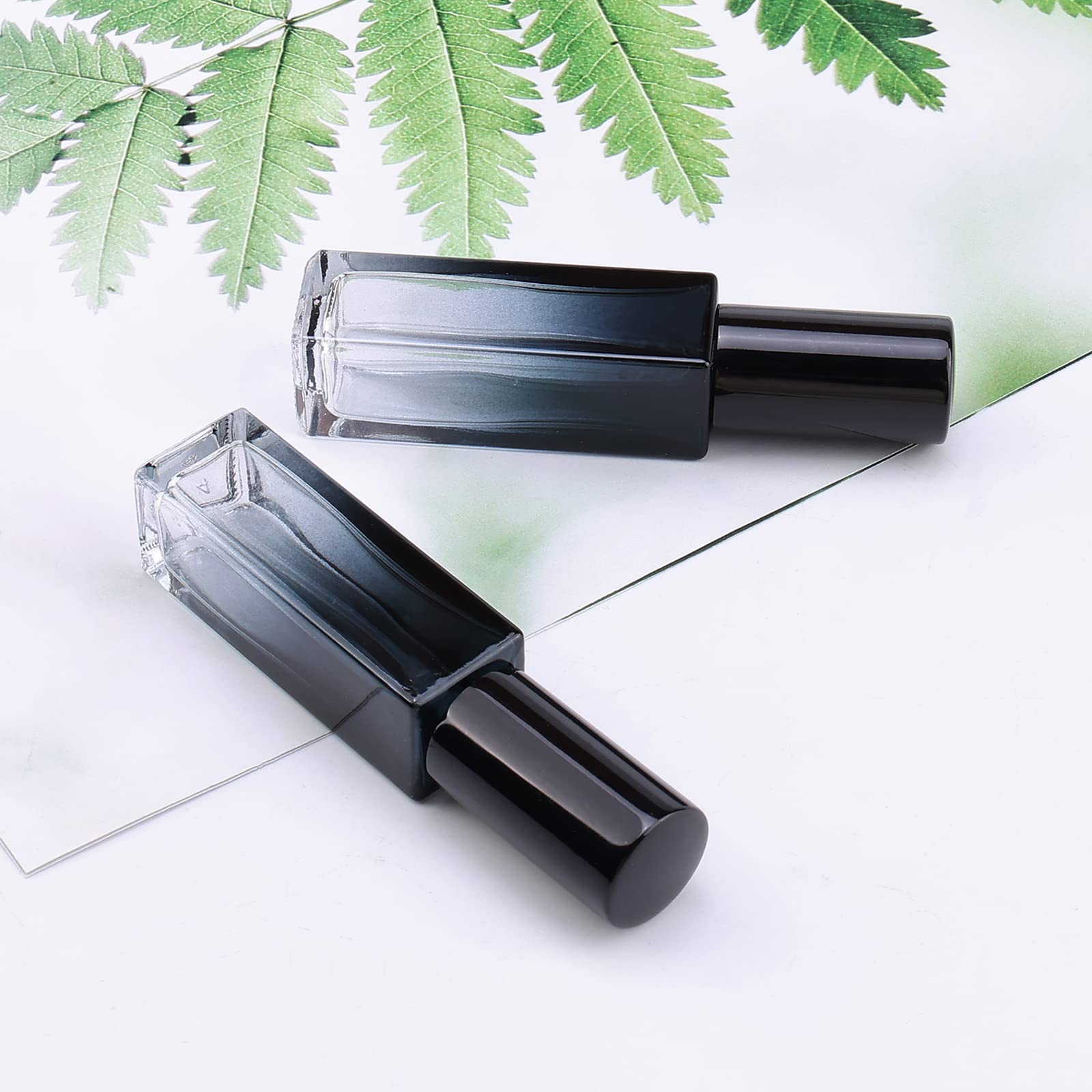 Mini flacone spray quadrato da 10 ml in vetro, vuoto, ricaricabile, dispenser liquido per la cura della pelle (tappo nero)