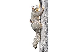 WHAT ON EARTH Climbing Squirrel Figurine - Christmas Cheerful Addition