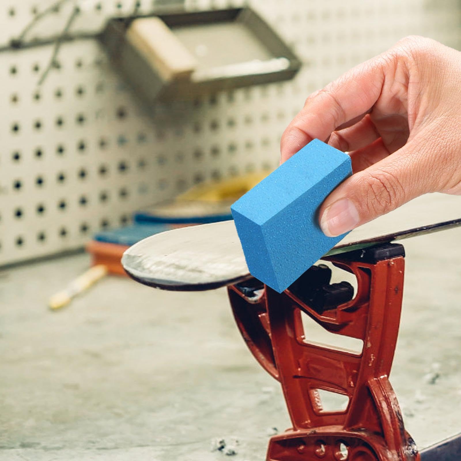 DYNWAVE Gummy Rubber Grinding Stone Snowboard Ski Stone Grinding Deburring Gummi Stone Gummi Stone Skis Easy to Use Soft Gummy Stone