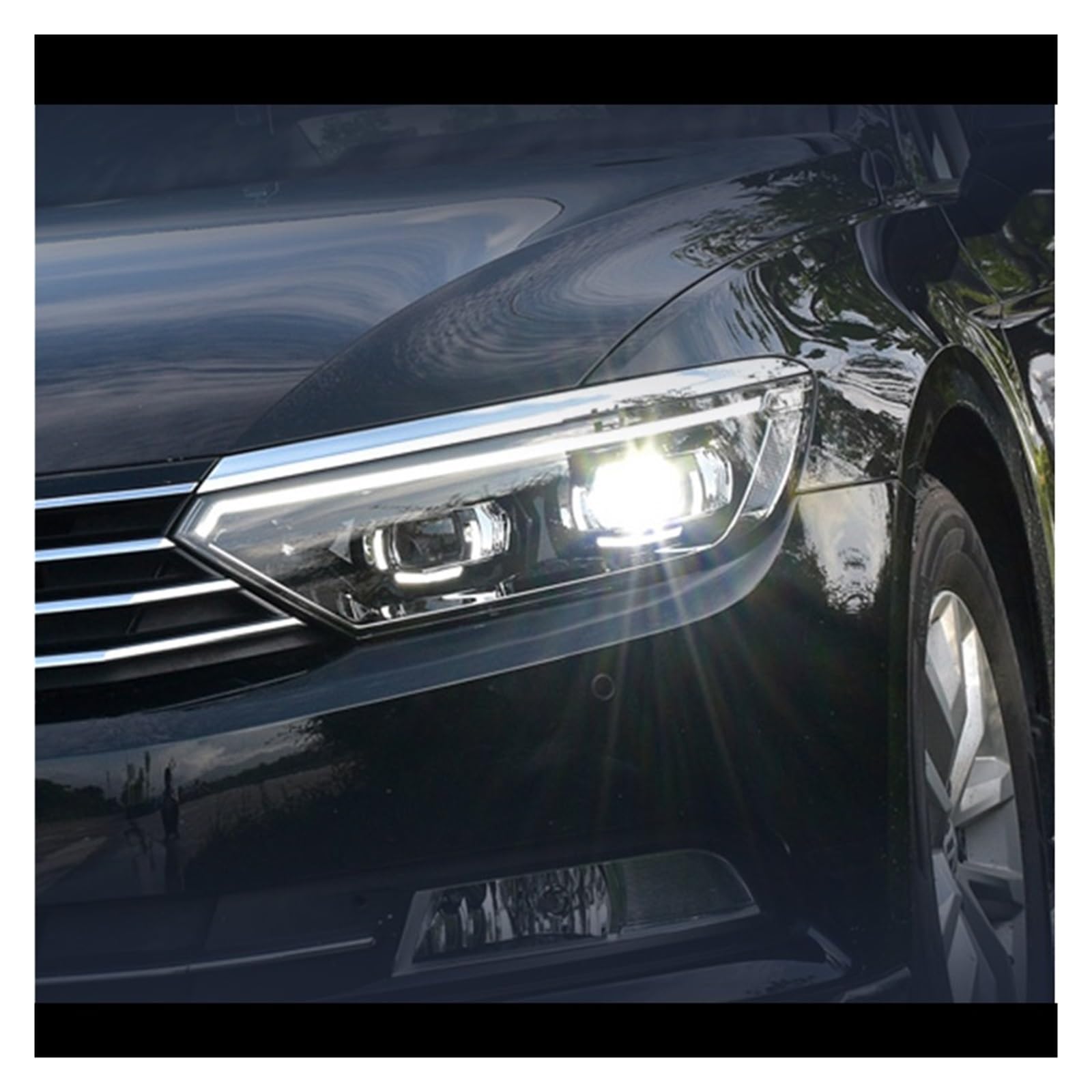 Faro Anteriore per VW Passat B8 2017-2019, Gruppo Ottico Anteriore per Auto, Guida a Destra, con Strumenti e Accessori in evidenza (anabbaglianti e abbaglianti).