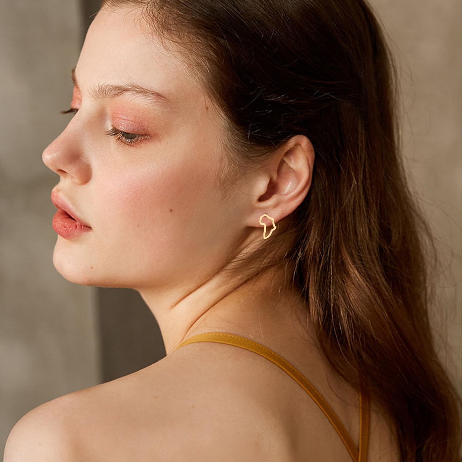 14k Gold Hollow Africa Map Stud Earrings Minimalist Ethnic African Map Dangle Drop Earrings for Women Dainty Jewelry Gifts - Image 3