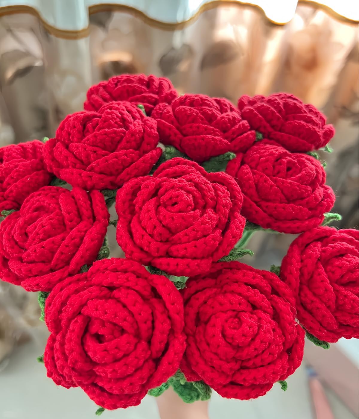 Crochet Flowers, DIY Crochet Roses Bouquet, Finished Handmade Flowers, Artificial Flowers, Knitted Red Roses for Mother, Wife, Friend (8, Red)