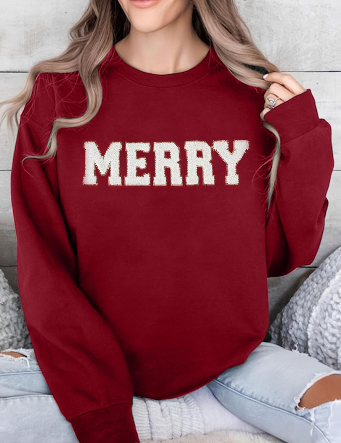 Gihuo Christmas Sweatshirts for Women Glitter Patch Merry Letter Shirts Chenille Oversized Pullover Tops - Image 6