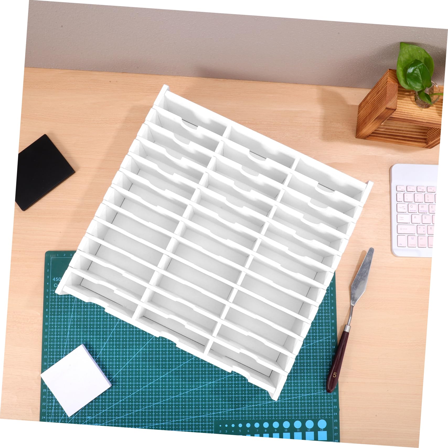 Didiseaon Scatola Porta CD da Tavolo in PVC Bianco, Multi-Scomparto, Resistente All’Usura, per Proteggere i Dischi e Organizzare L’Ufficio
