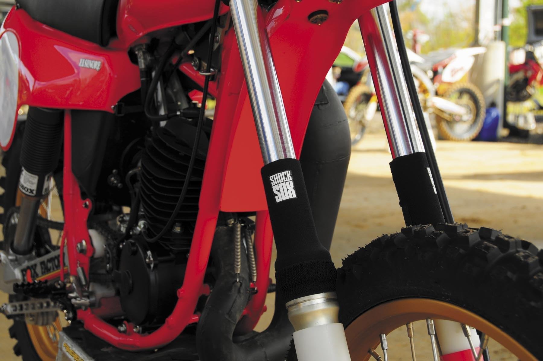 6in. Vintage Fork Seal Protector - Black, Manufacturer: Shock Sox, SHOCK SOX 6" VINTAGE-CONV BLK