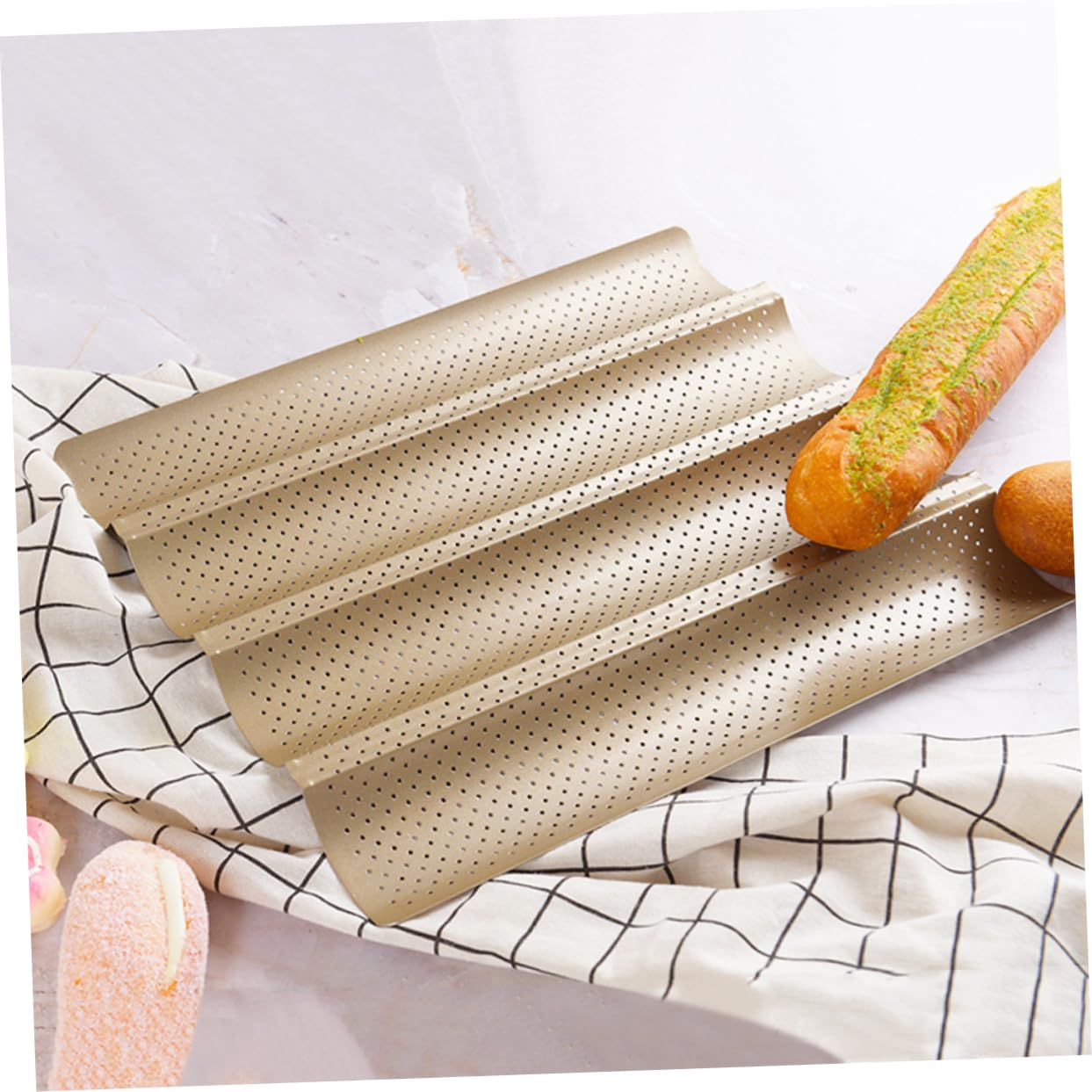 Molde para Baguette de Acero al Carbono, Bandeja Dorada con Orificios de Ventilación, Antiadherente y Reutilizable para Hornear Pan en Casa