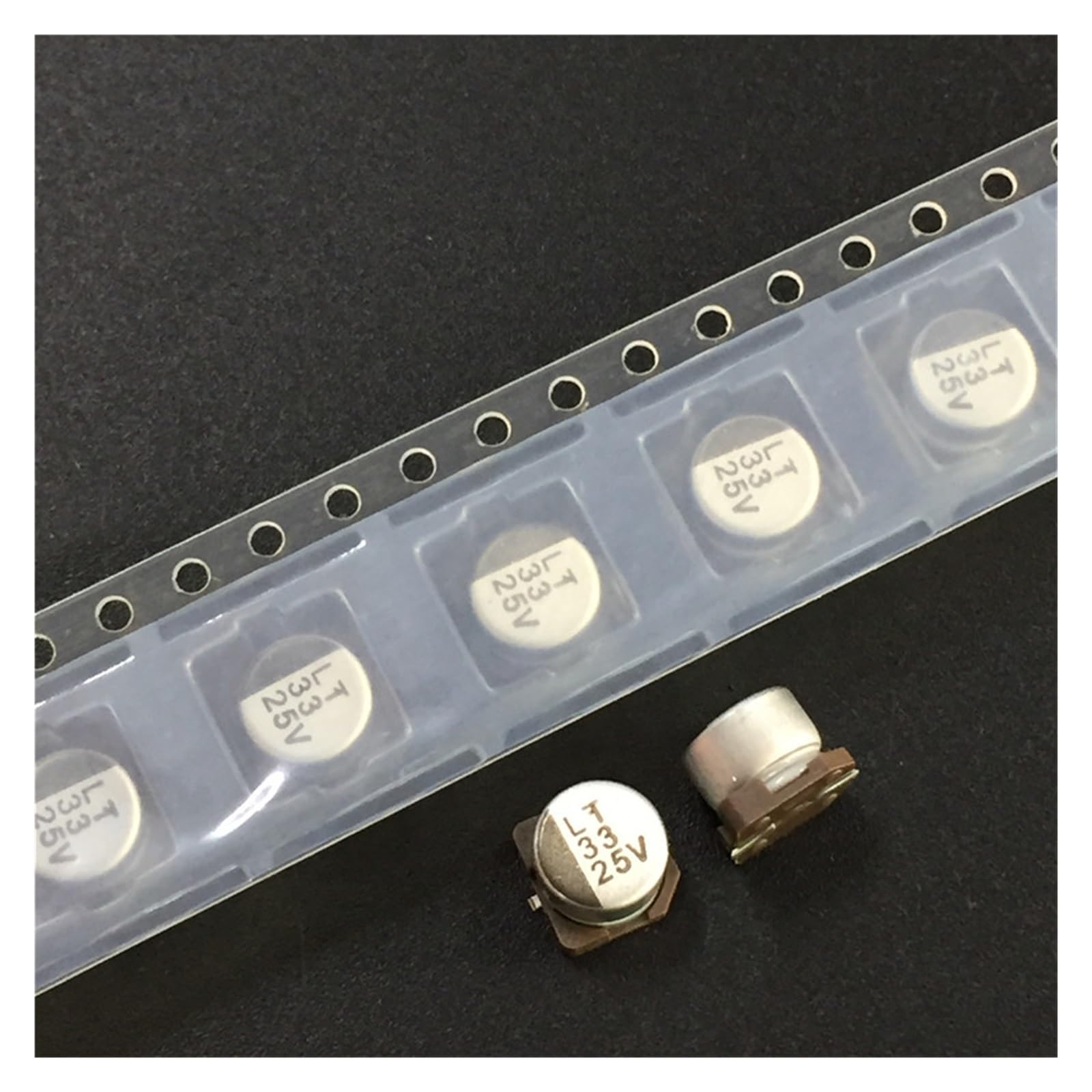 Condensateur 3.3uF 35V ultra compact 3x5.4mm en aluminium à faible ESR pour drone et robotique