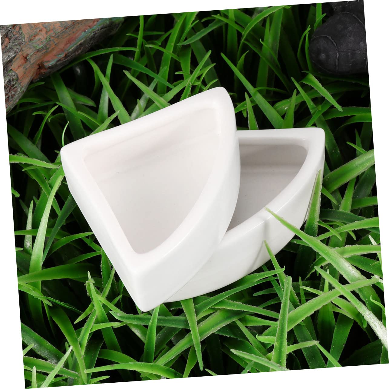Didiseaon 4pezzi Ciotole Ceramiche Spesse per Rettili Mangiatoia e Distributore per Lucertole Bianco Triangolo Design Anti-evasione Facile da Pulire