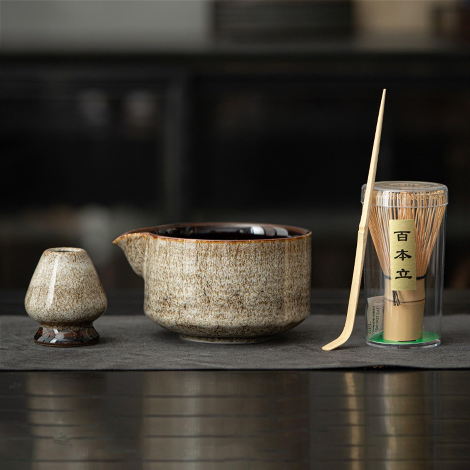 Bambú Te Matcha Kit, Hecho a Mano Cuchara Cerámica Horno Ru Cuenco de Matcha Soporte Japonés Kit de Matcha Juego de 4 Piezas Fiesta del Té Amantes Regalo Imprescindible(Brown)