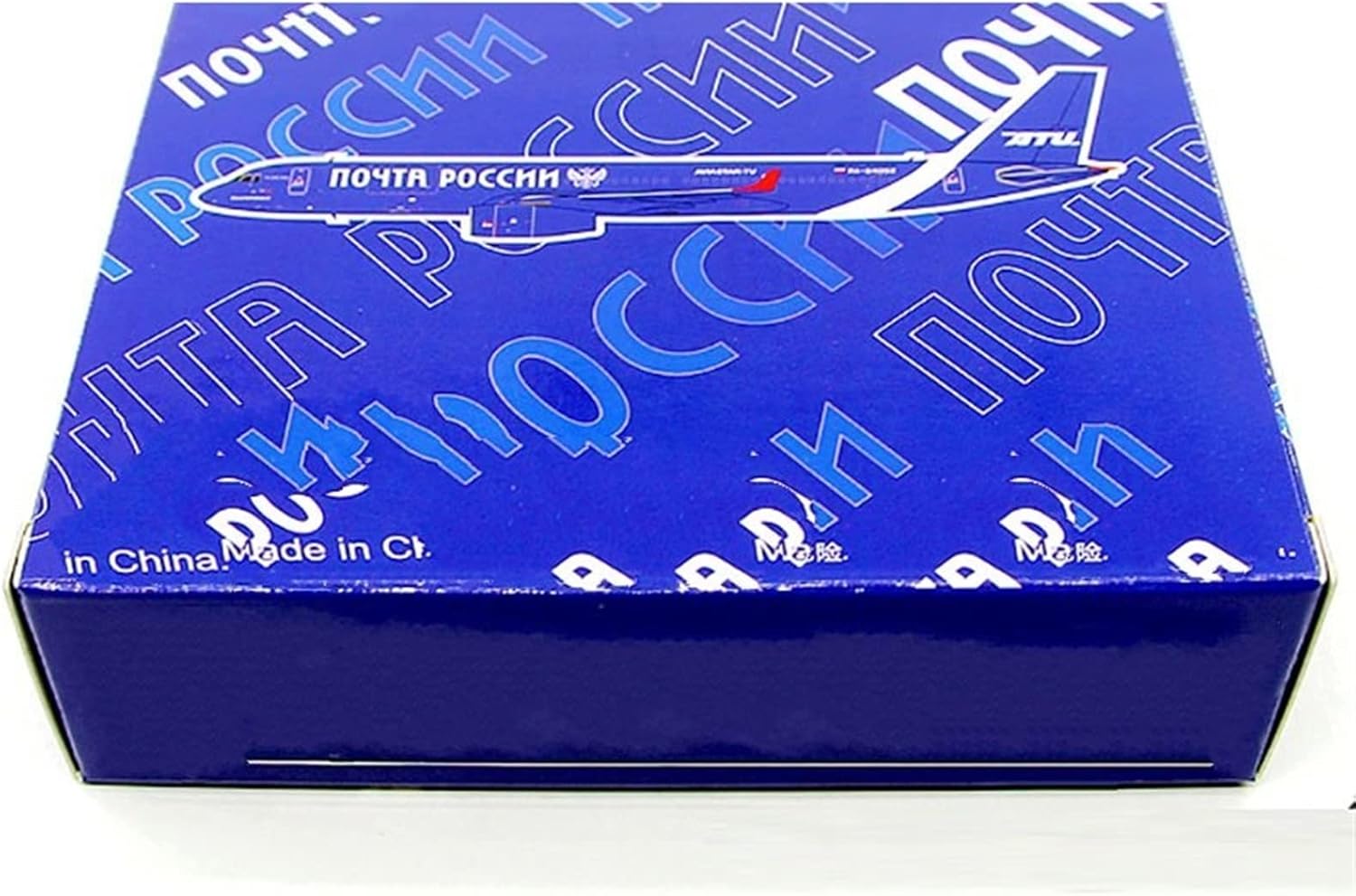 1 400 Scale Panda Model 202132 for TU-204-100C RA-64052 Alloy Die Cast Airplane Collector Toy Gift Hobby Playgame Kit