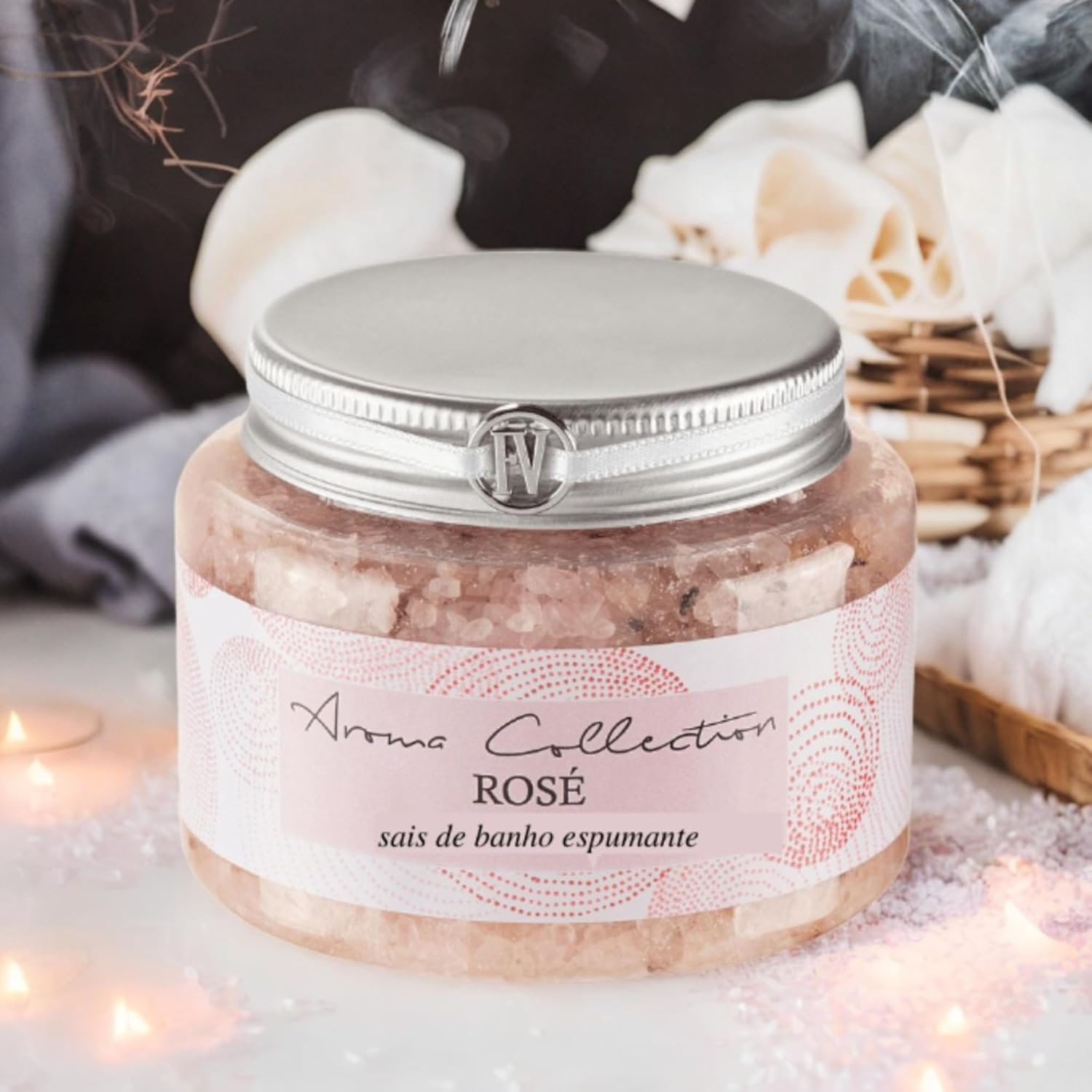 Sais de Banho Espumante Rosé 200g – Sal Marinho & Ervas Naturais, Banho Relaxante, Escalda-Pés e SPA em Casa em promoção! Veja a oferta e mais achadinhos de Esfoliantes & Sais de banho 5 Hoje é o melhor dia para comprar Sais de Banho Espumante Rosé 200g – Sal Marinho & Ervas Naturais, Banho Relaxante, Escalda-Pés e SPA em Casa com aquele preço maroto! Promoção! Aproveite a oferta! 5