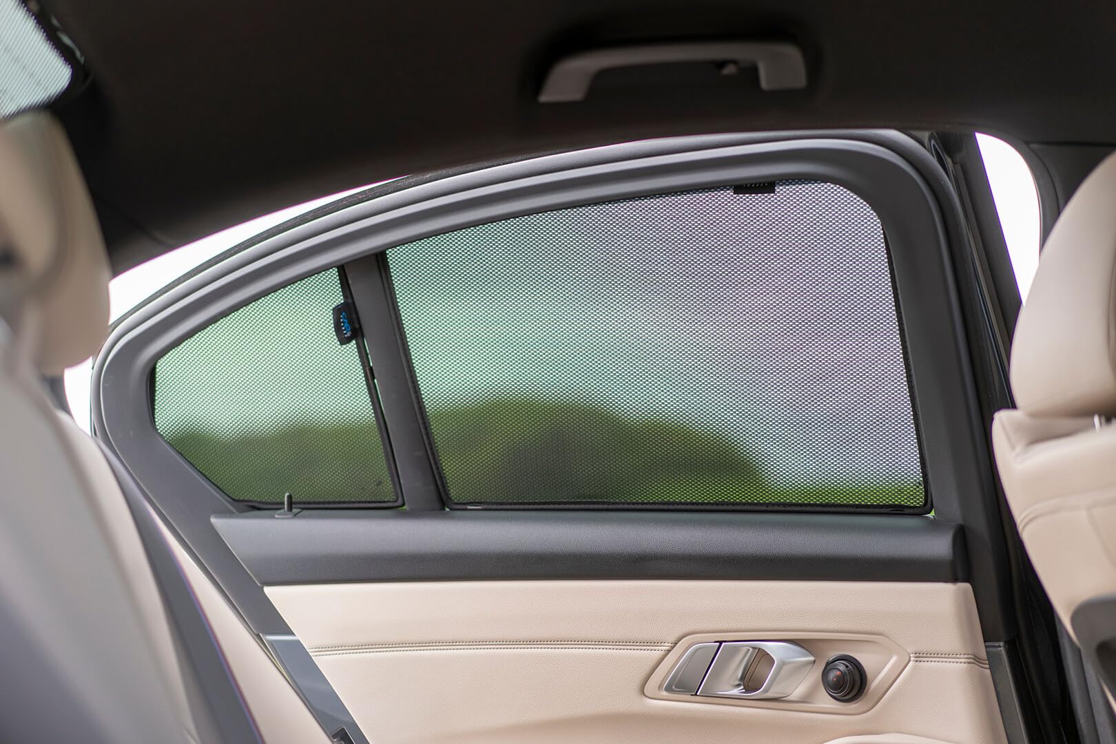 Car Shades Jeu de Pare-Soleil sur Mesure pour Voiture
