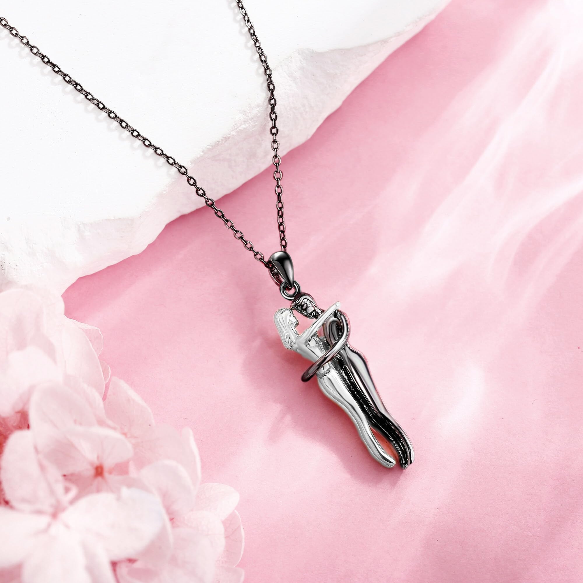 URONE Umarmungspaar Kette 925er Sterlingsilber Schmuck für Valentinstag und Jahrestag für Damen Ehefrauen Liebhaber Sie und Ihn