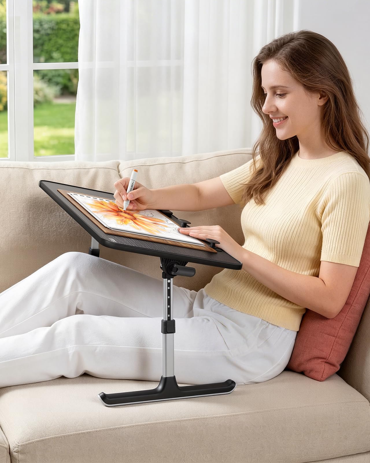 Mesa, SAIJI Mesa Plegable,Altura Ajustable, Soporte para Computadora Portatil en 5 Alturas, para sofá, Suelo, Trabajar, estudiar, Leer, Escribir, caben hasta 17 "portátil (52 * 30cm Negro)